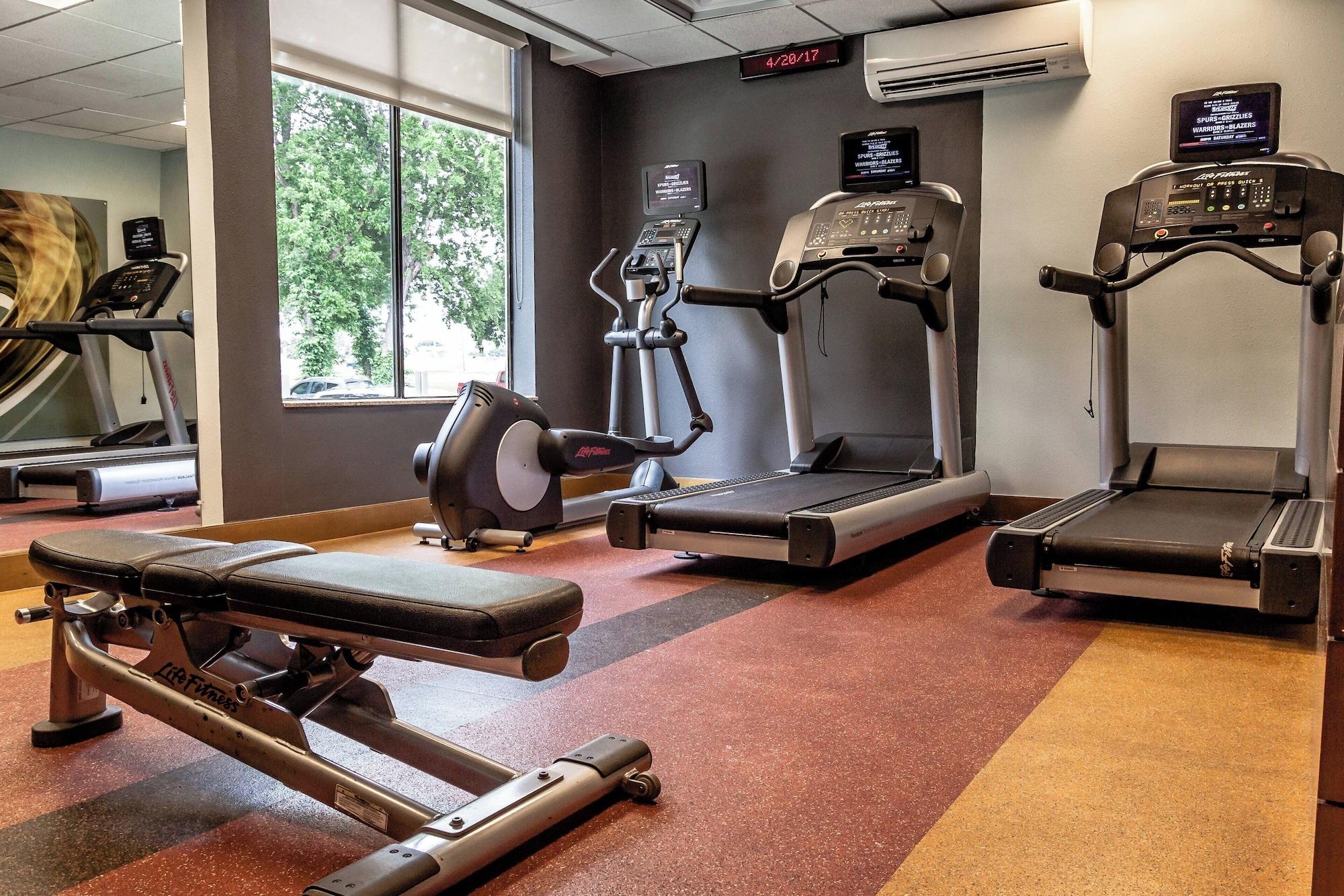 Gimnasio Courtyard by Marriott New Braunfels River Village