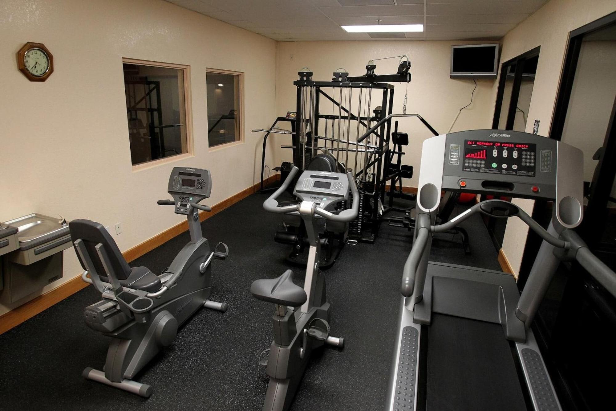 Gimnasio Gateway Studio Suites