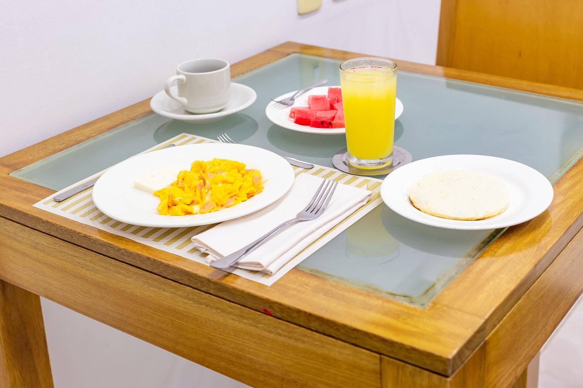 Restaurant Hotel Ayenda Monteria Central