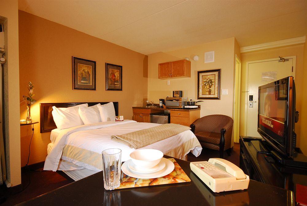 Habitación Chateau Regina Hotel and Suites