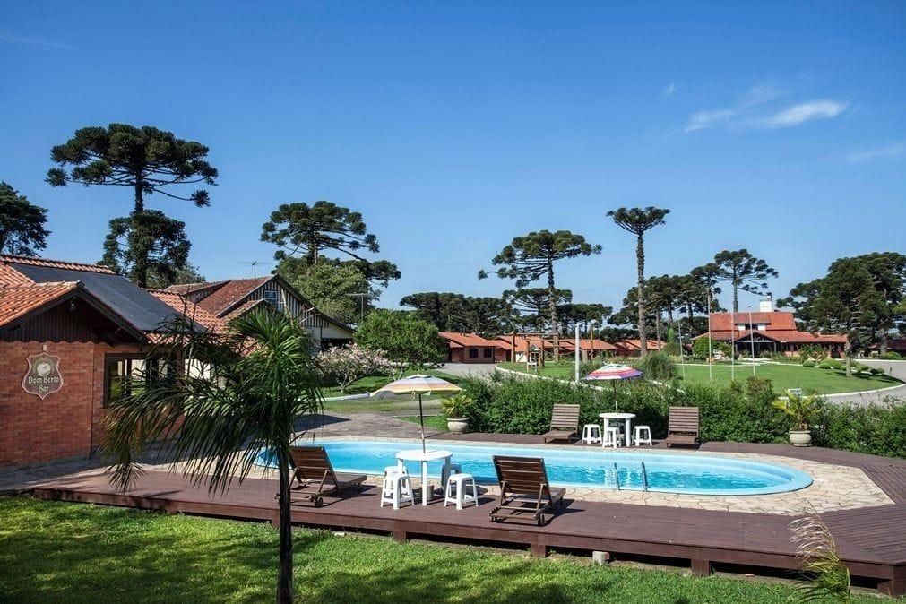 Vista Piscina Hotel das Araucárias