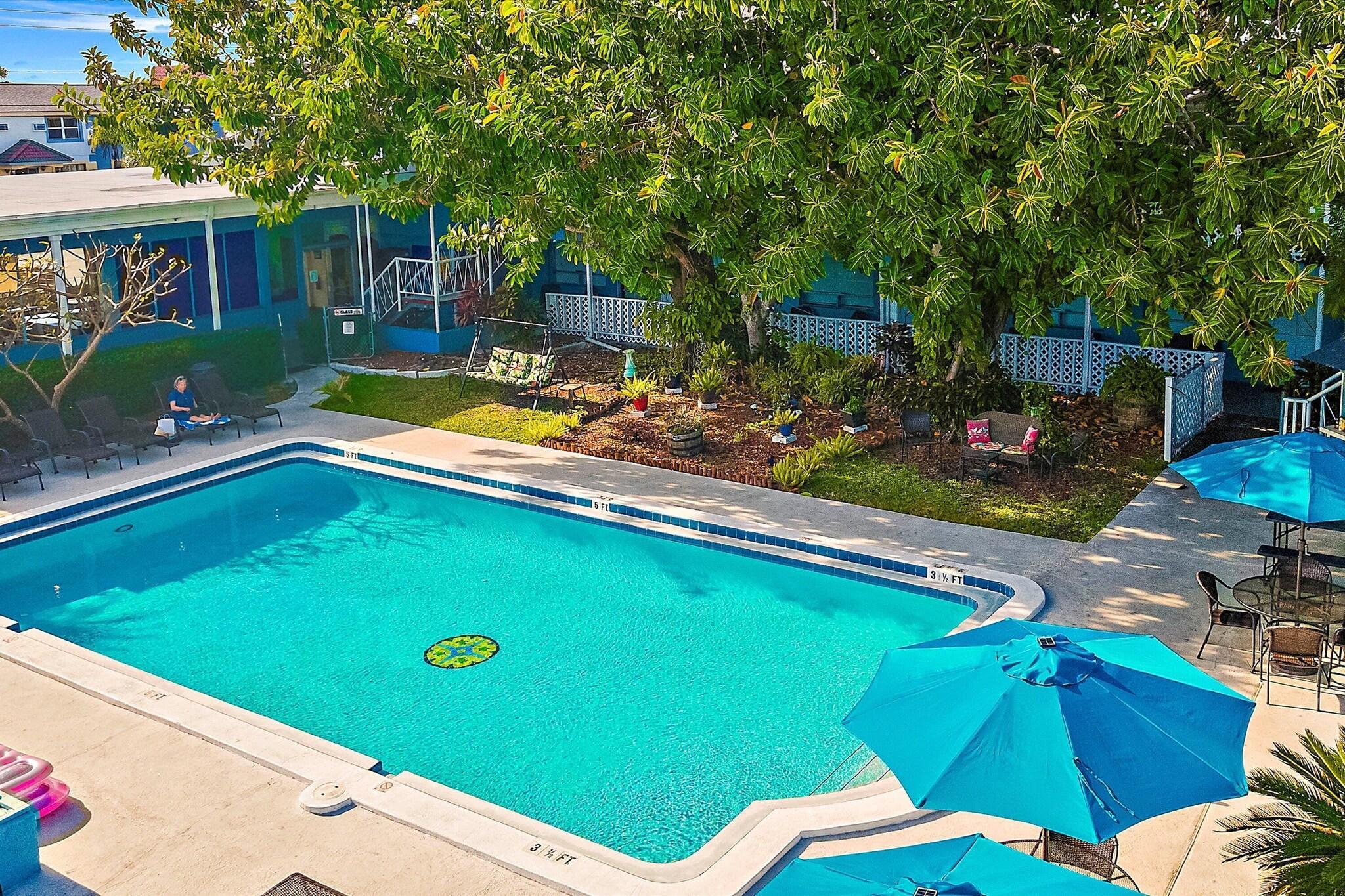 Vista Piscina Malibu Resort Motel