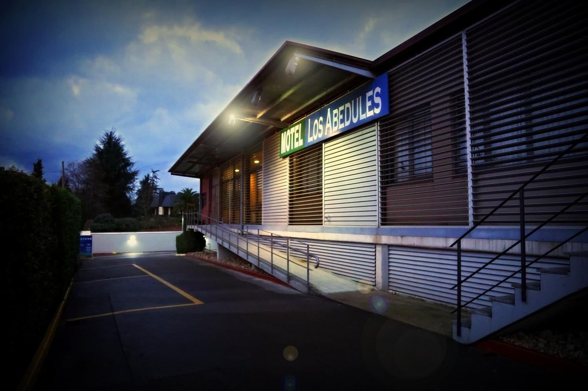 Vista Exterior Motel Los Abedules