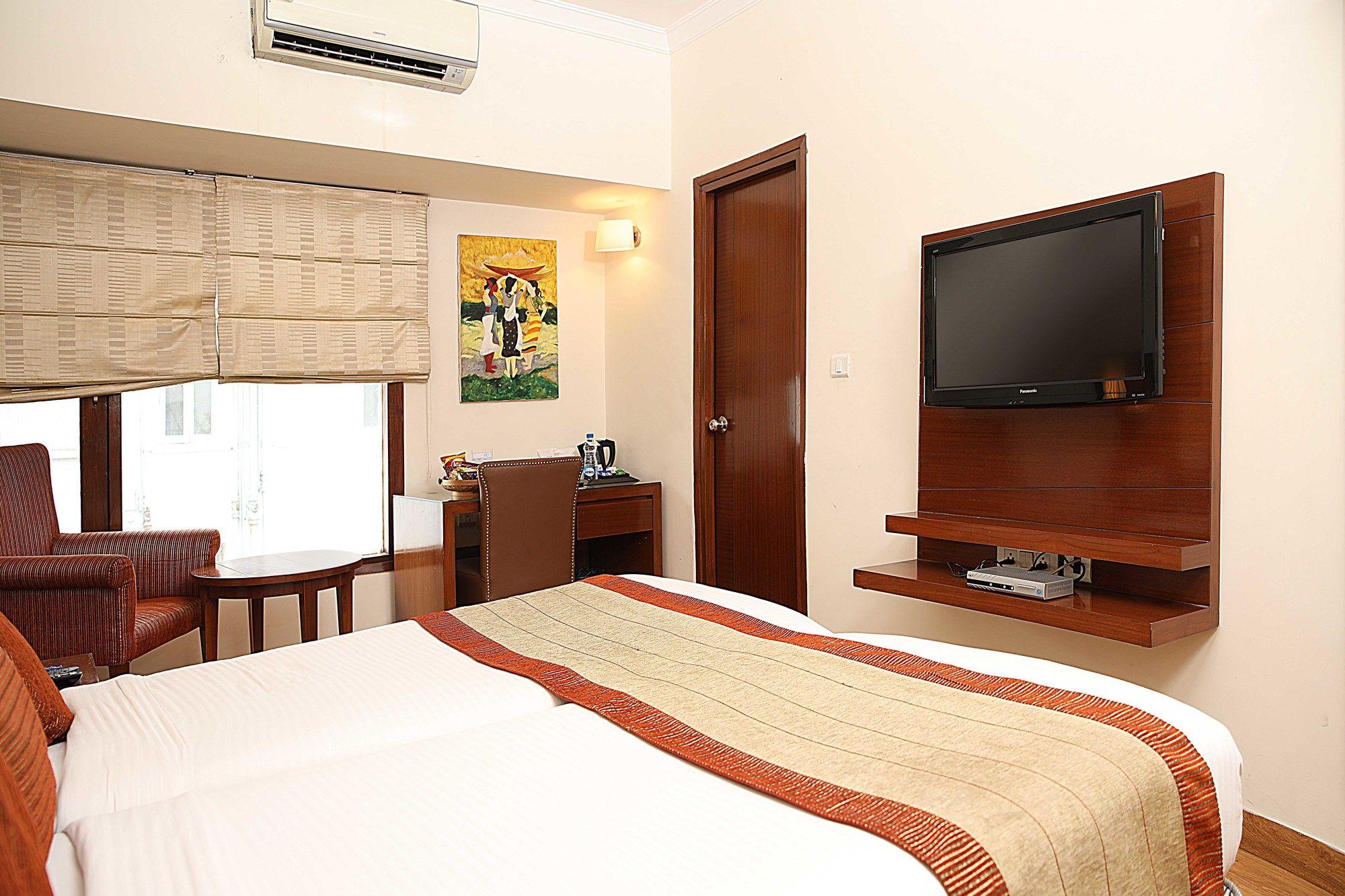 Guest room amenity Ahuja Residency, Sunder Nagar