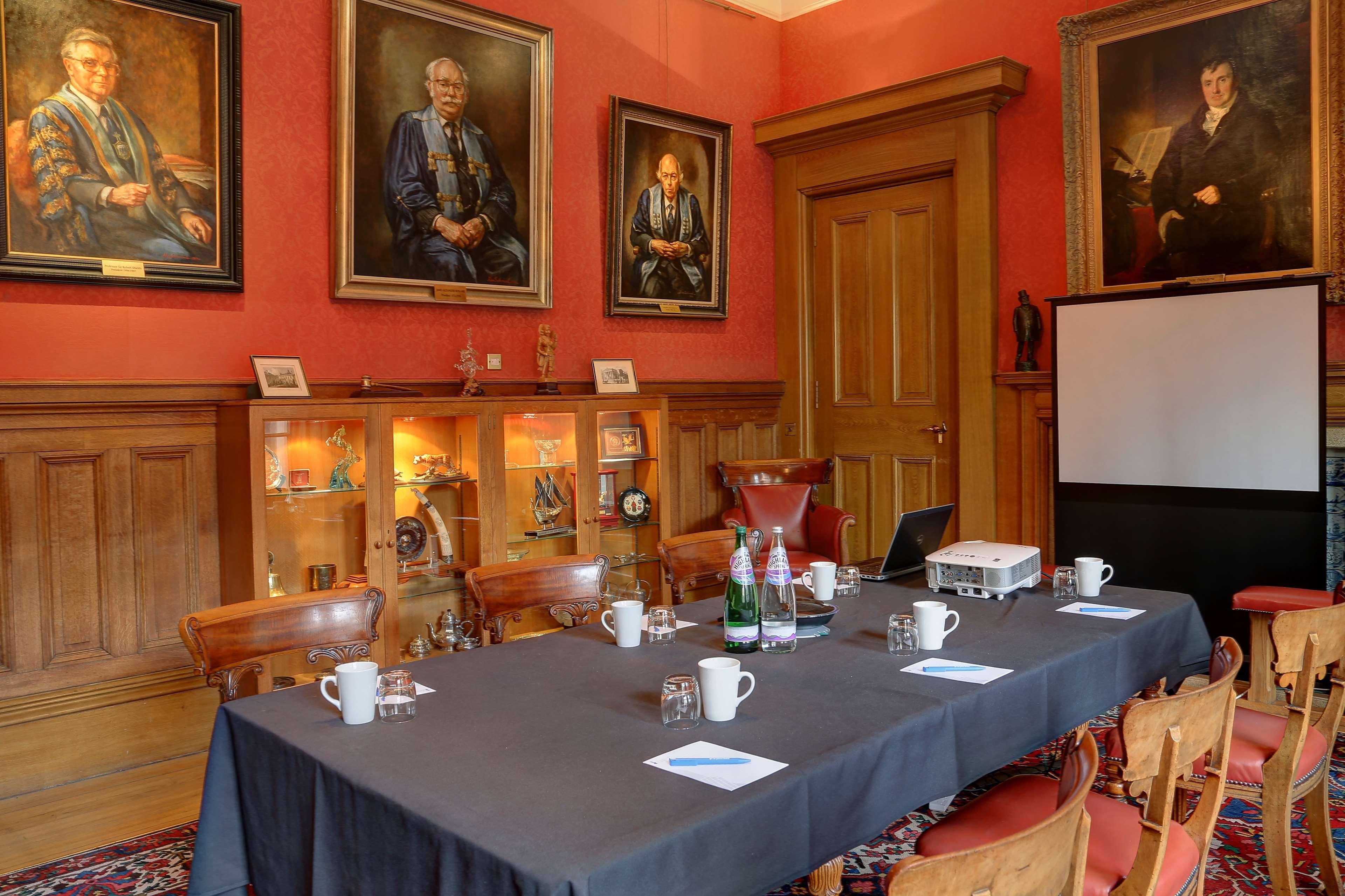 Sala de Reuniones Ten Hill Place