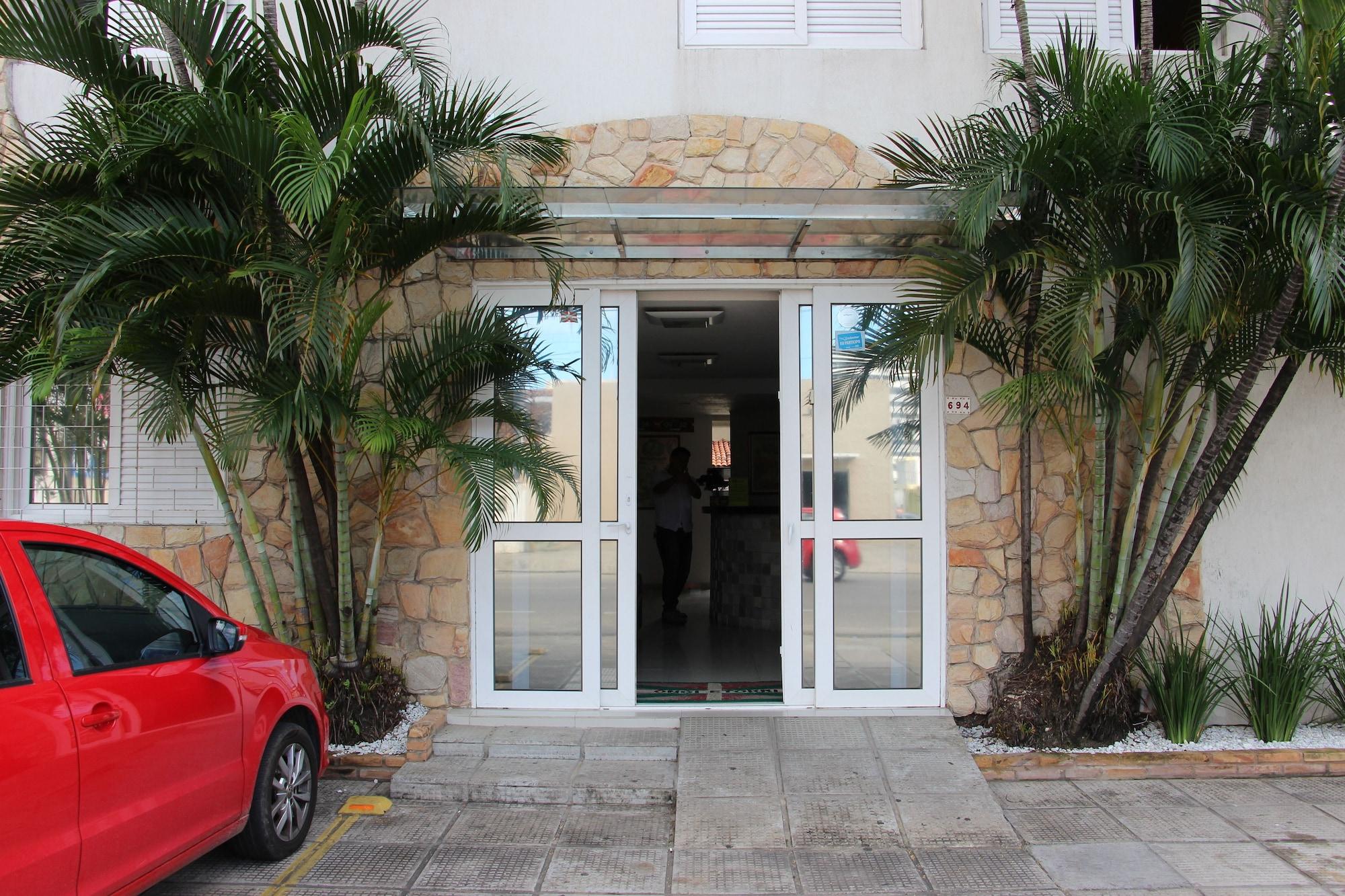 Vista Exterior Hotel Des Basques