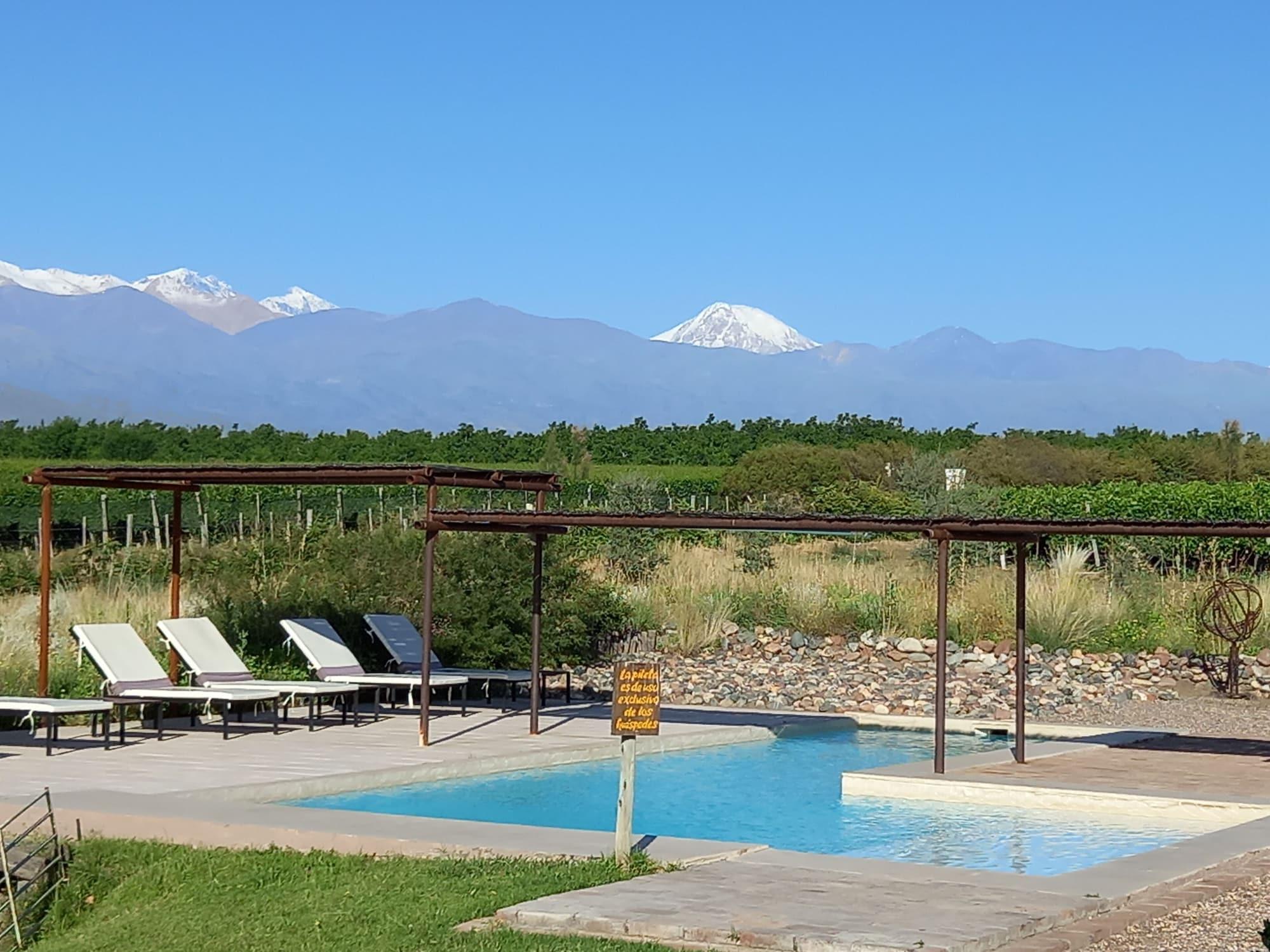 Vista Piscina Tupungato Divino