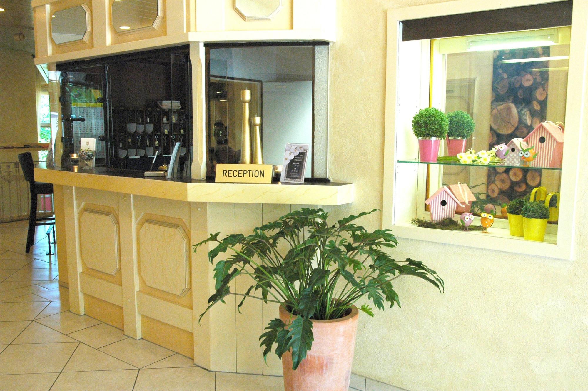 Vista Lobby Hotel Engel im Salinental