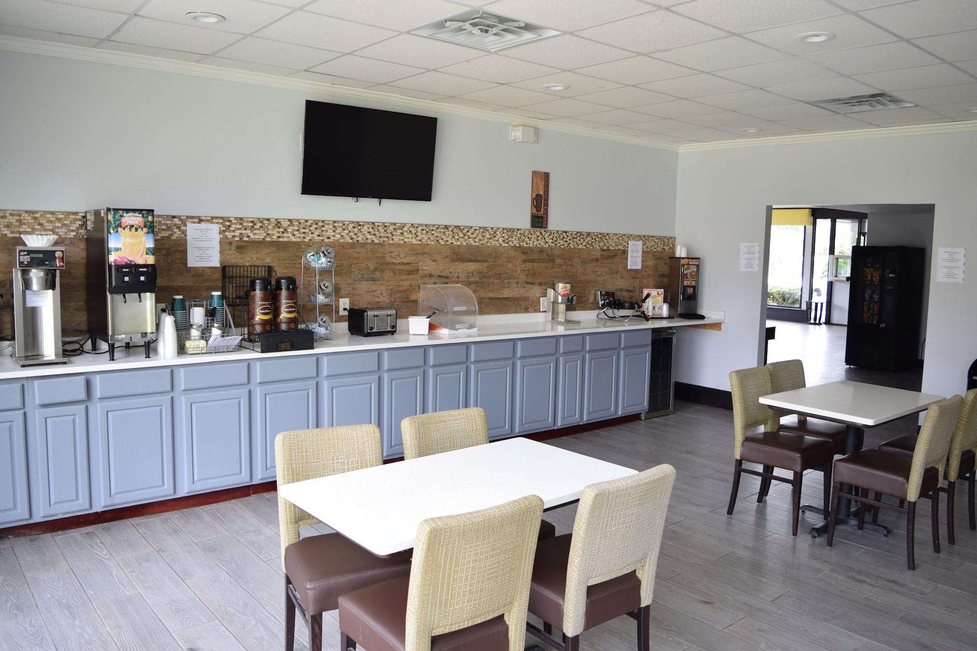 Restaurant Super 8 by Wyndham Hardeeville/Savannah North