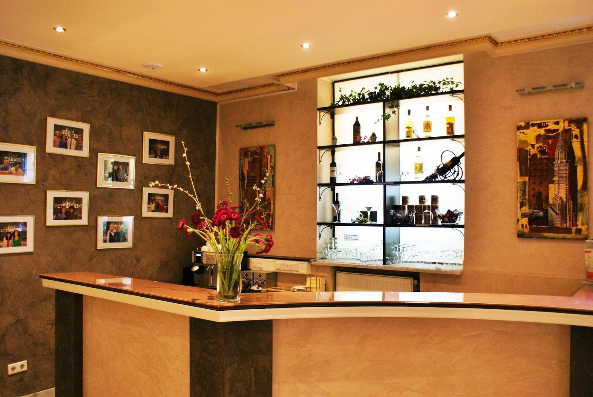 Bar/Salón Hotel Petersburg Superior