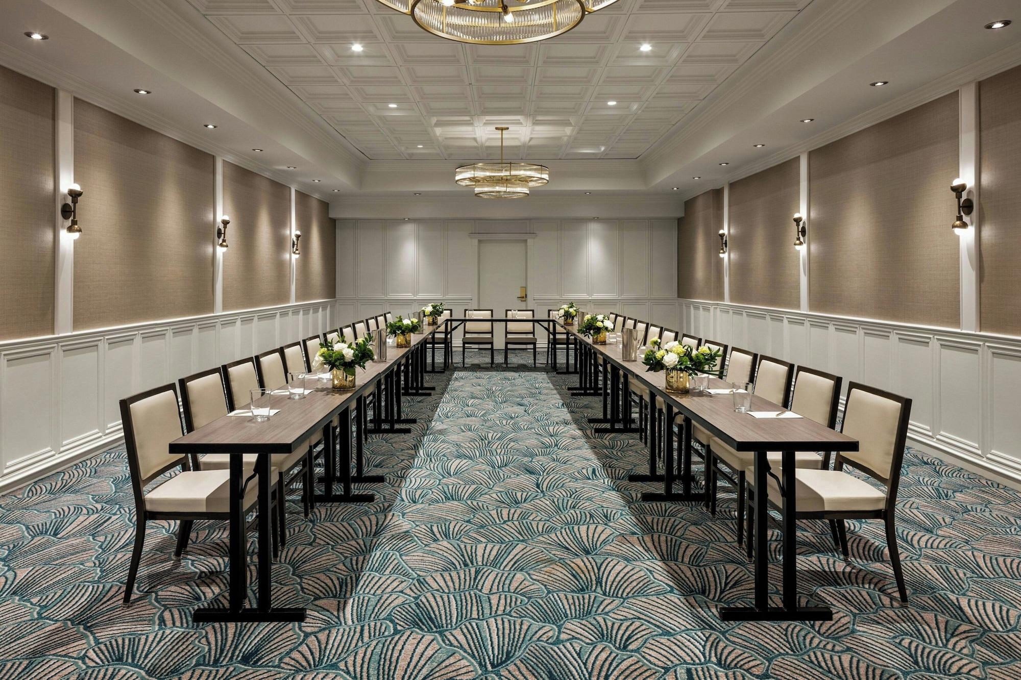 Sala de Reuniones The Talbott, Autograph Collection