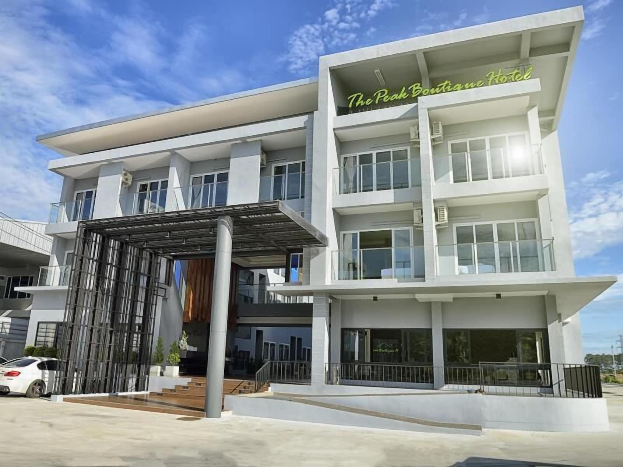 Comodidades del Alojamiento The Peak Boutique Hotel