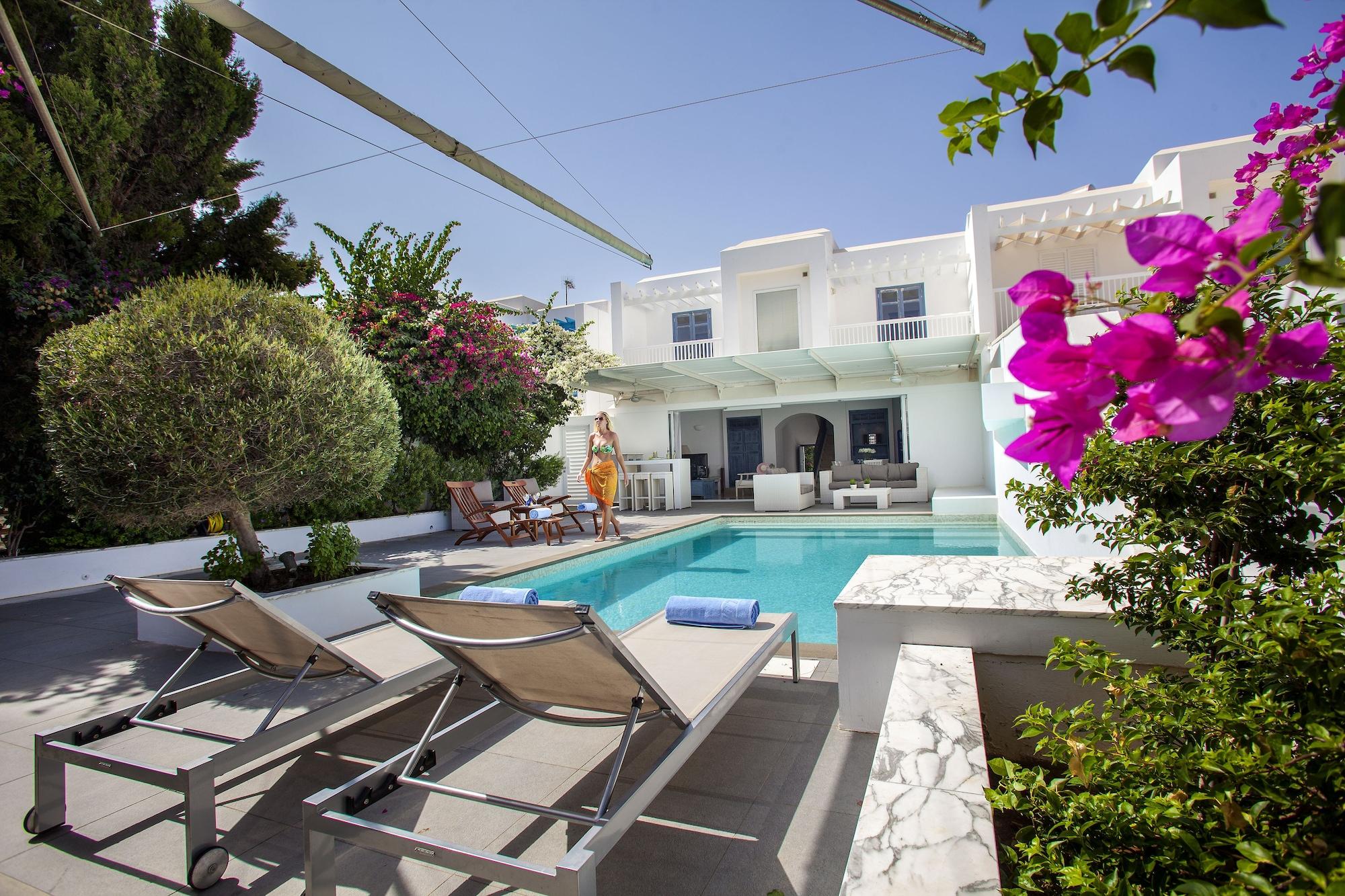 Vista Exterior Nausicaa Luxury Villas By Louis Hotels