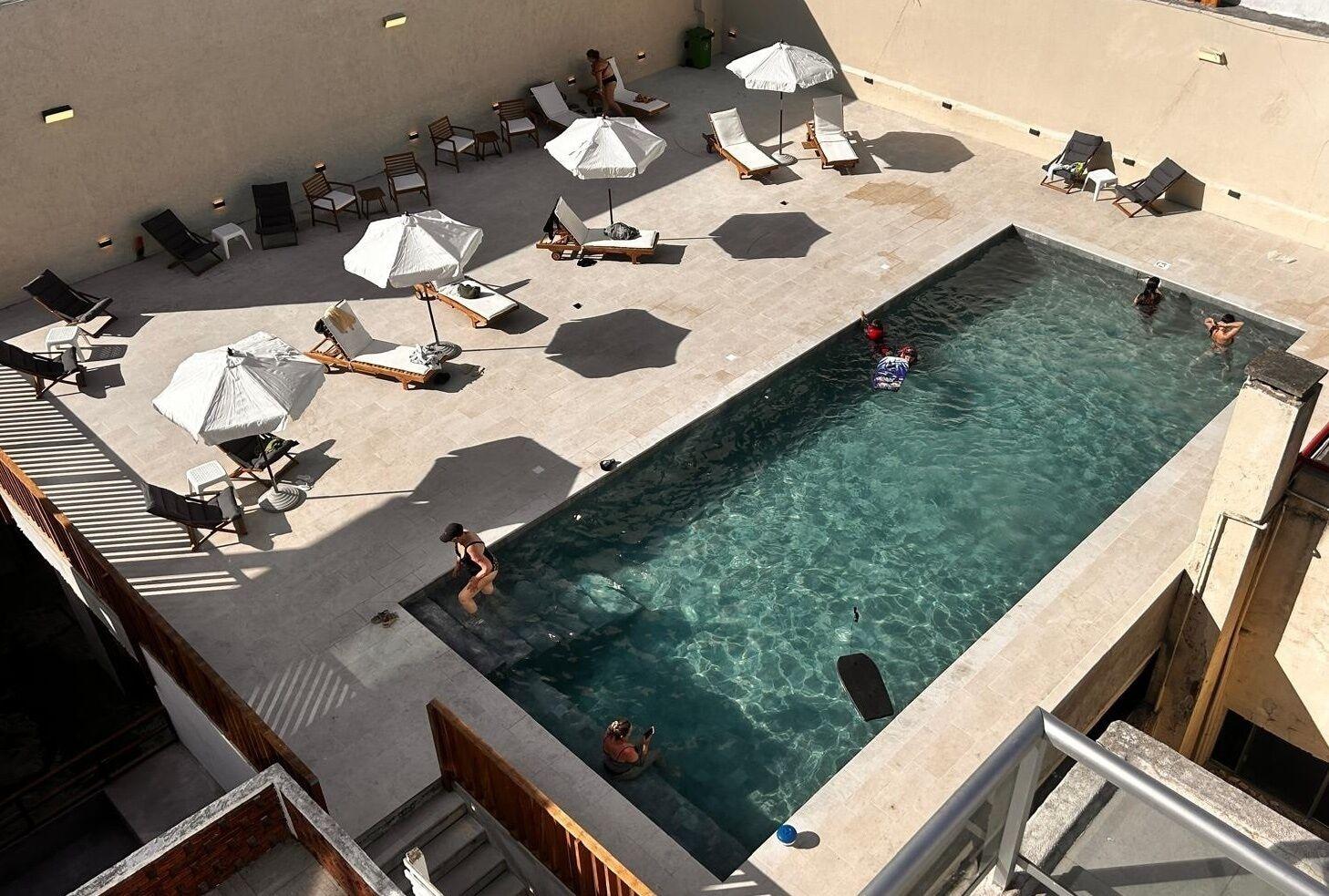 Vista Piscina Hotel Florinda