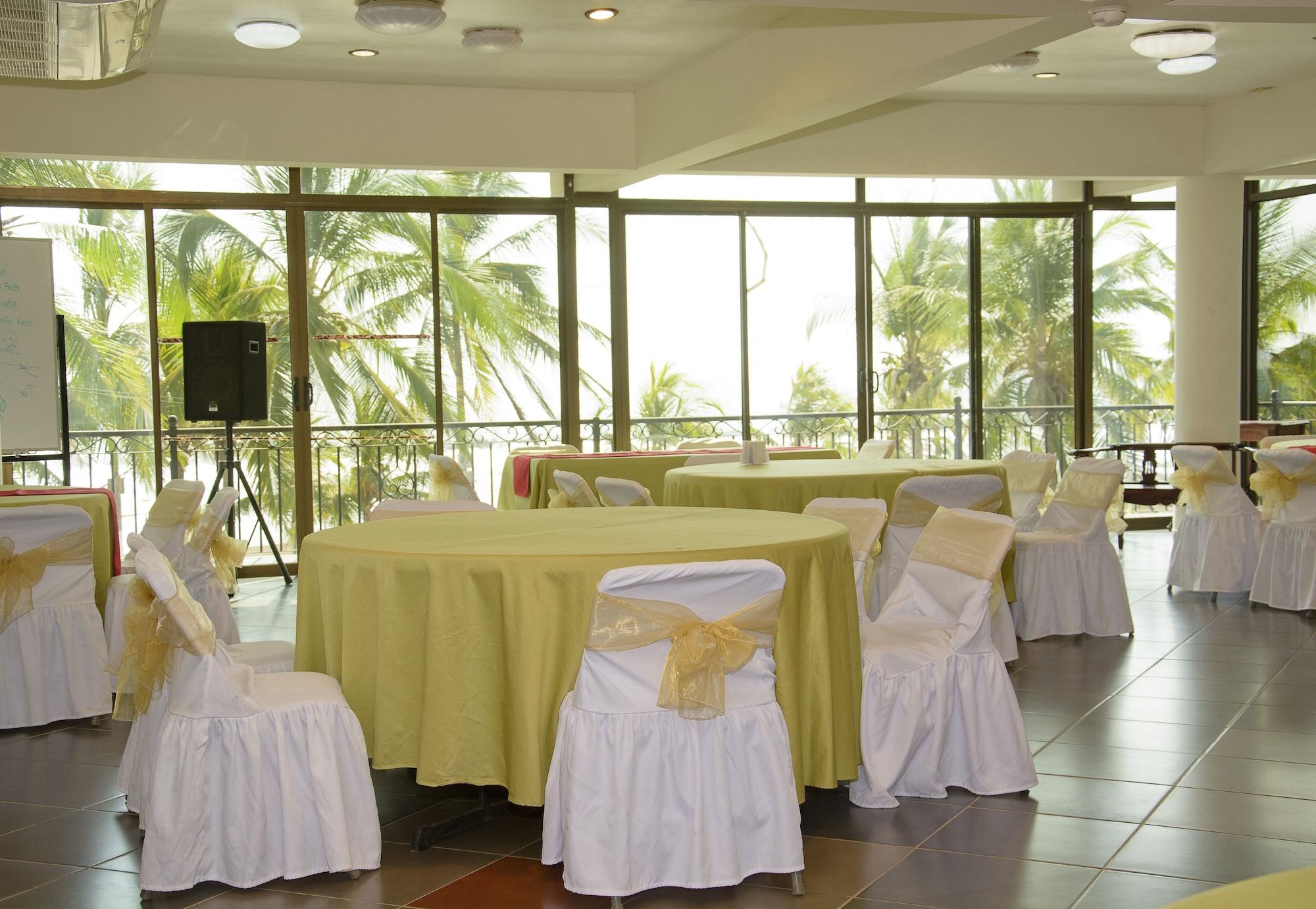 Salón de Baile Balcon del Mar Beach Front Hotel