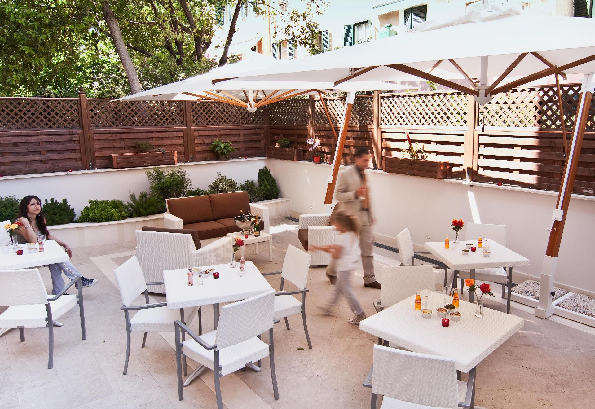 Varios Hotel Best Roma