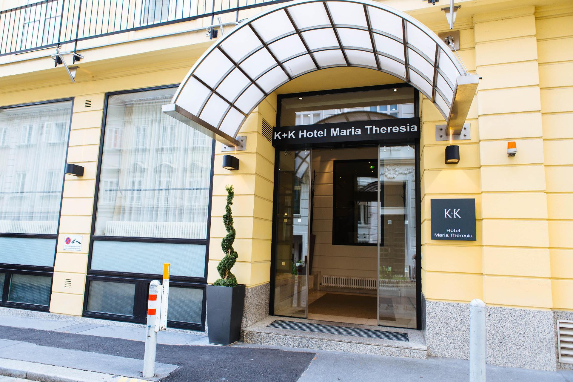 Vista Exterior K+K Hotel Maria Theresia