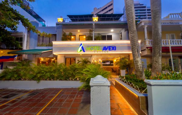 Hotel Avexi Suites By Geh Suites