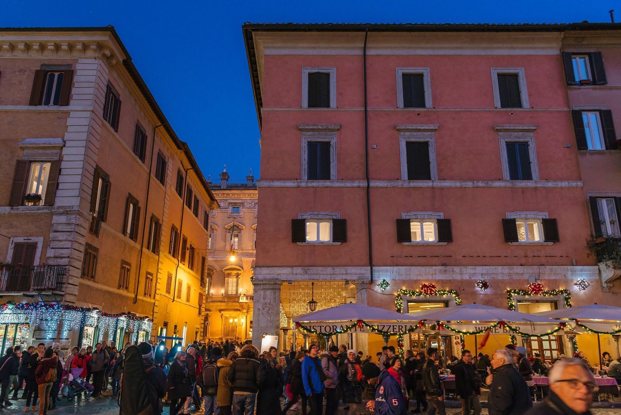 Vista Exterior Rhea Silvia Luxury Navona