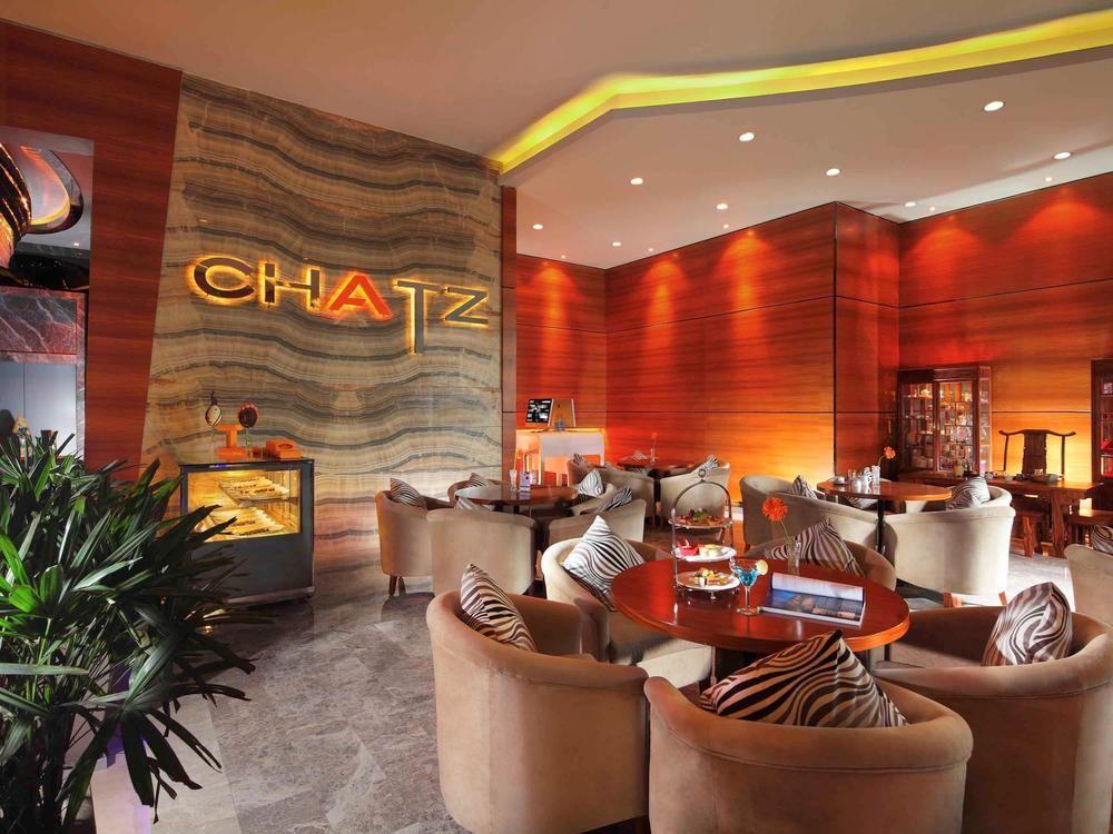 Vista Lobby Novotel Zhengzhou Convention Centre