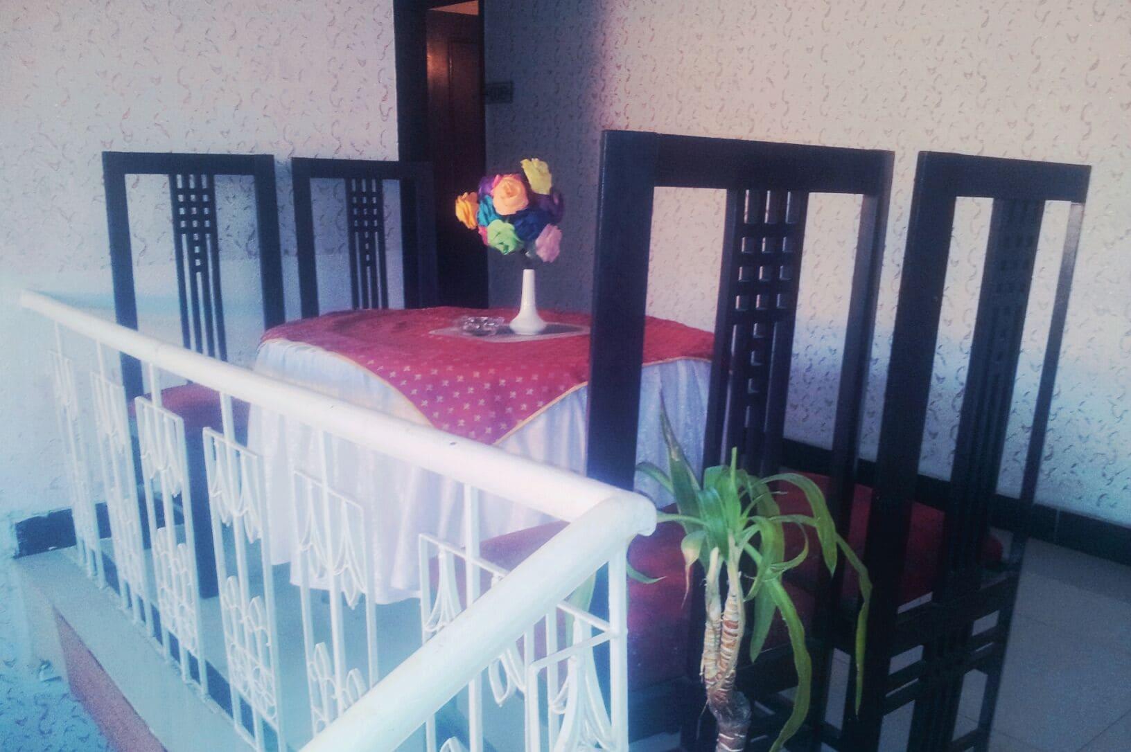 Restaurant Star House