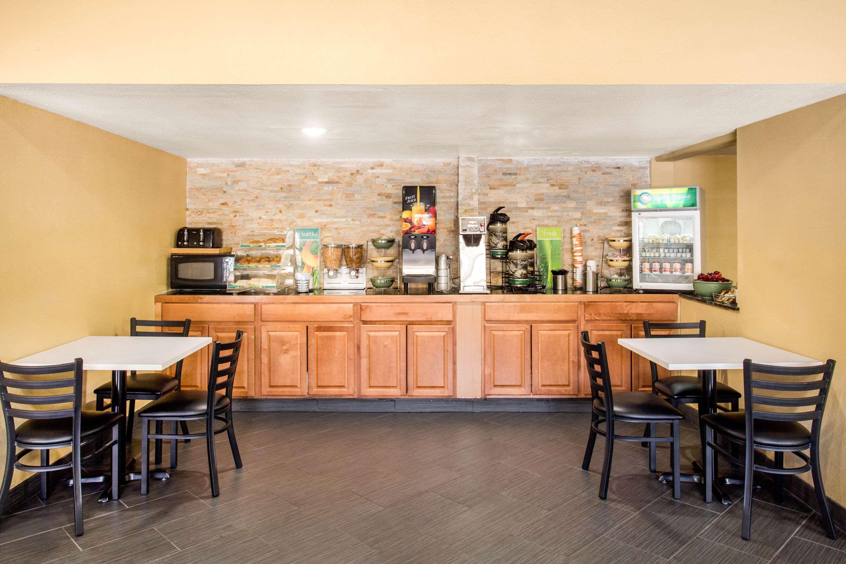 Restaurant Quality Inn Stateline