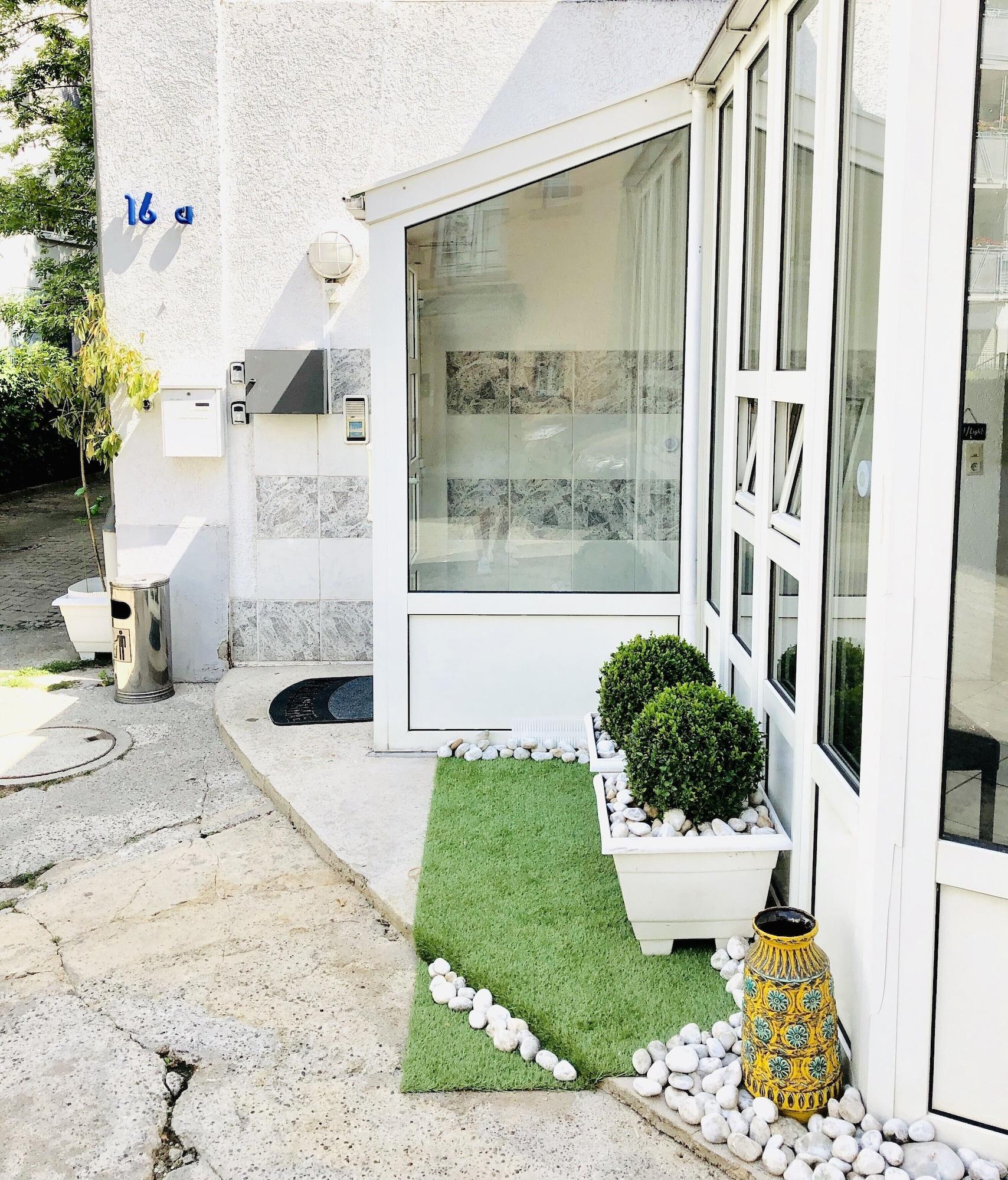 Varios Hotel Aurelia