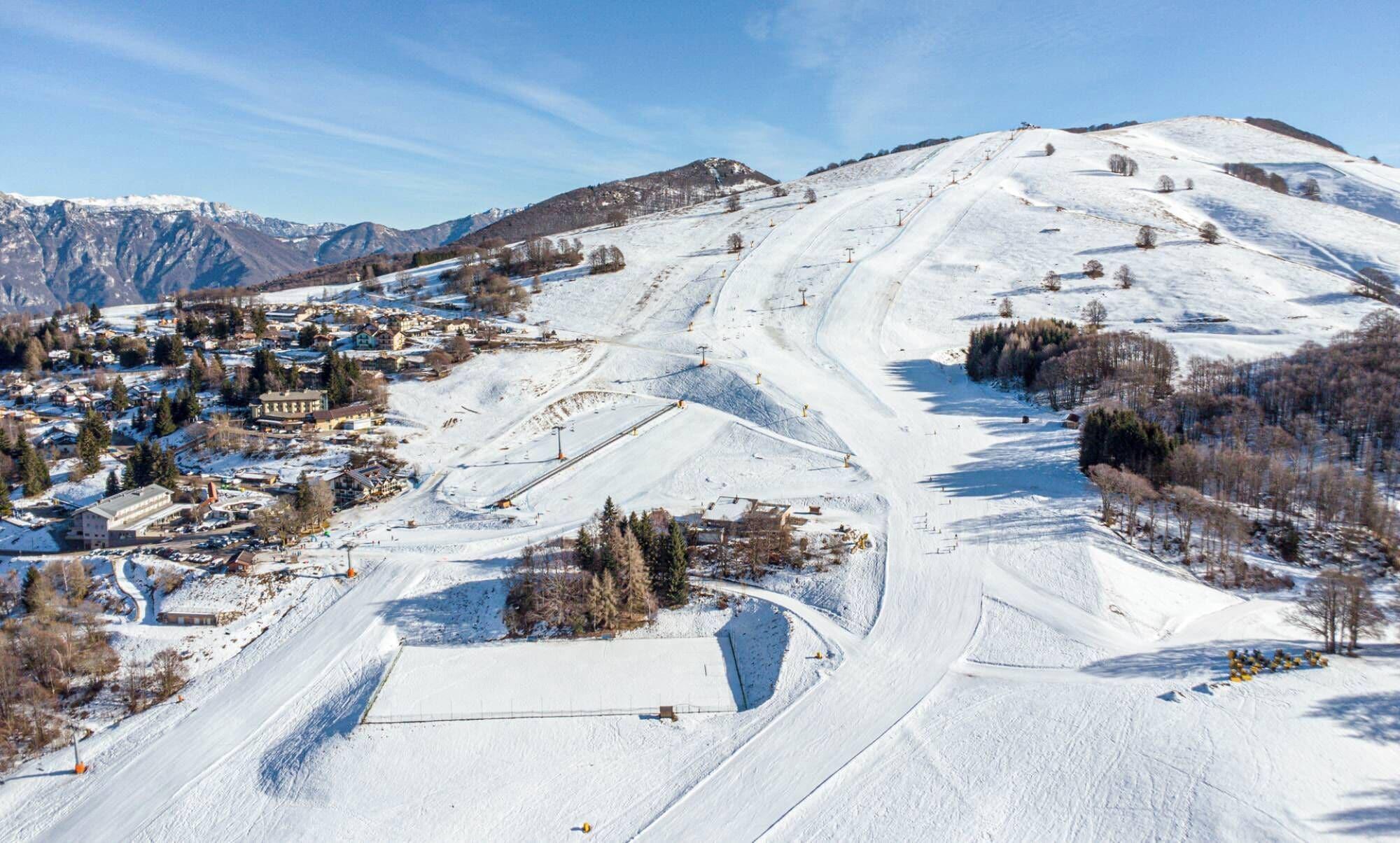 Vista Exterior Hotel Dolomiti