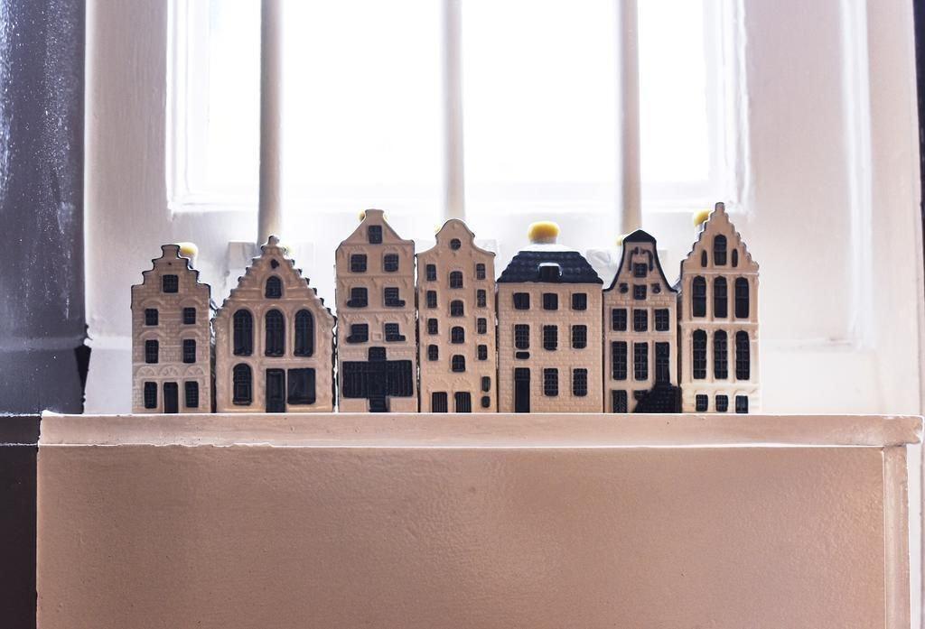 Comodidades del Alojamiento Downtown Room In Canal District