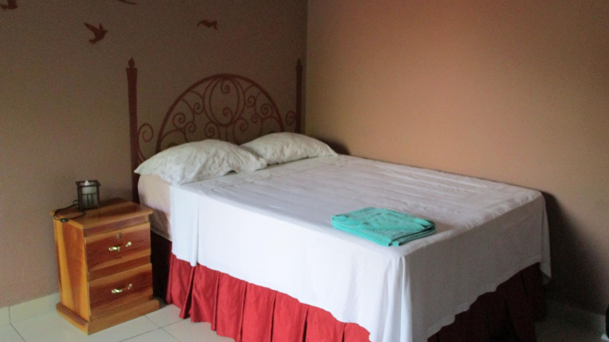 Set de Habitación Hotel El Bunker