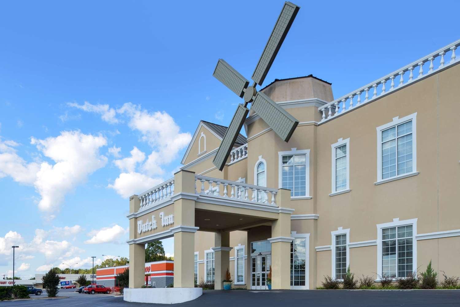 Vista Exterior Quality Inn Dutch Inn
