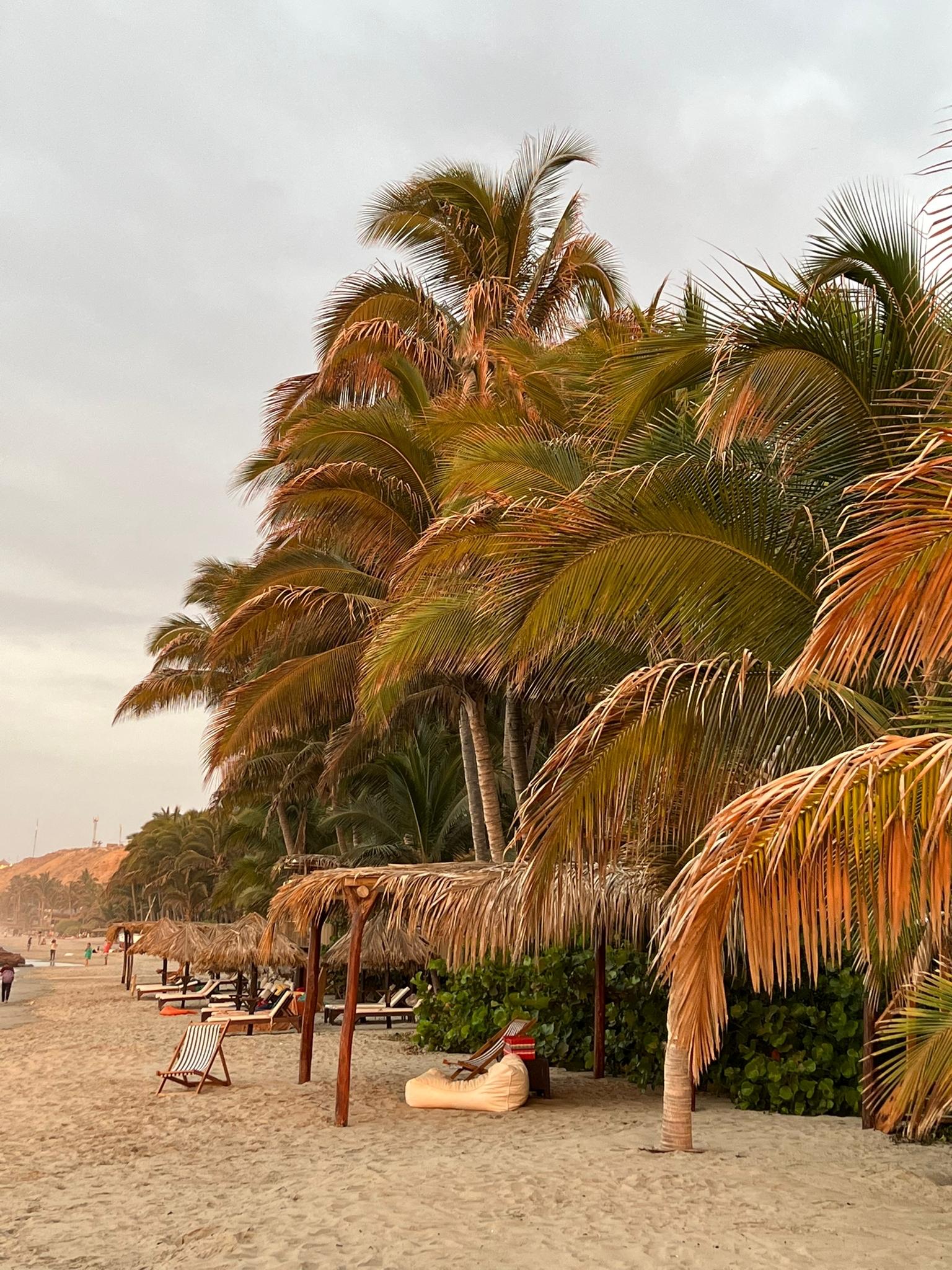 Playa Don Giovanni Máncora