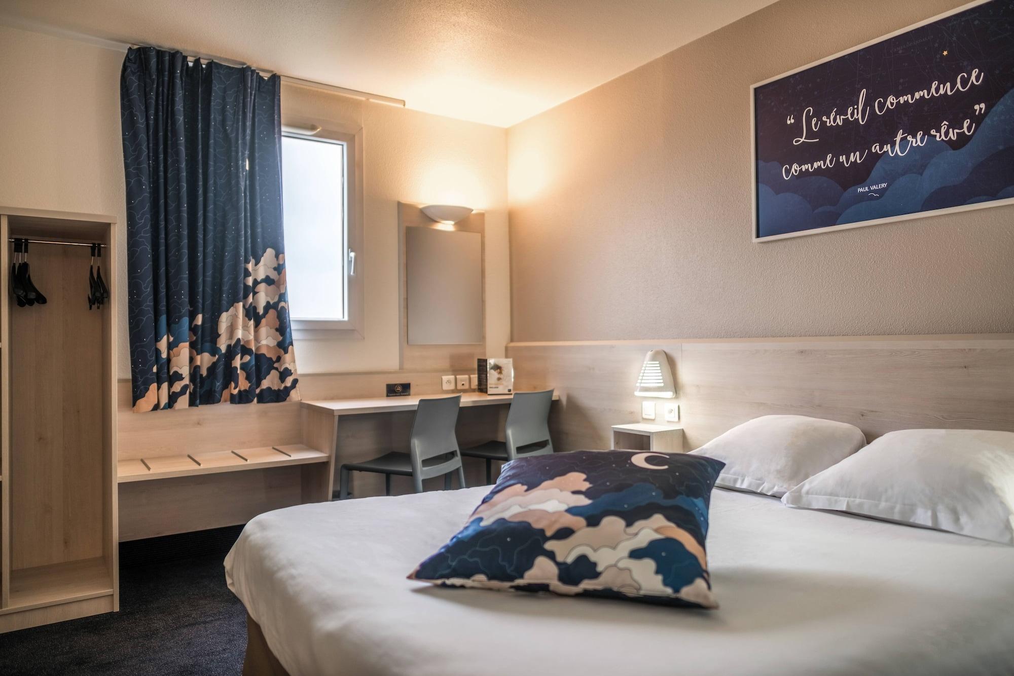 Varios Ace Hôtel Issoire