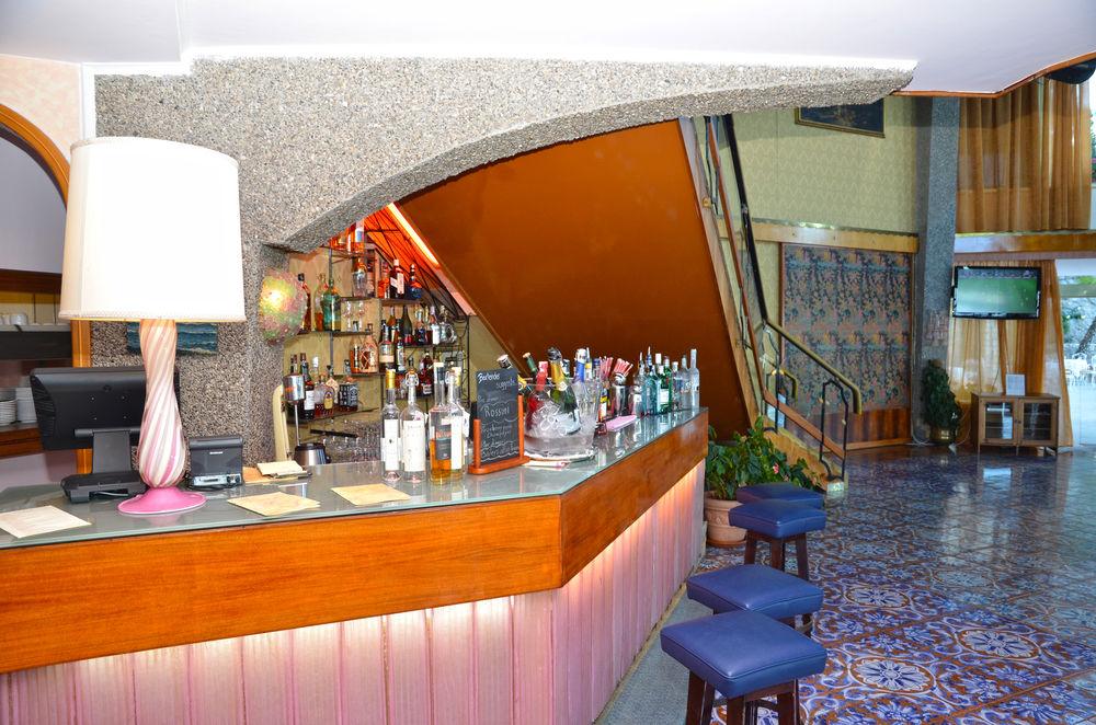 Bar/Salón Grand Hotel Excelsior Amalfi