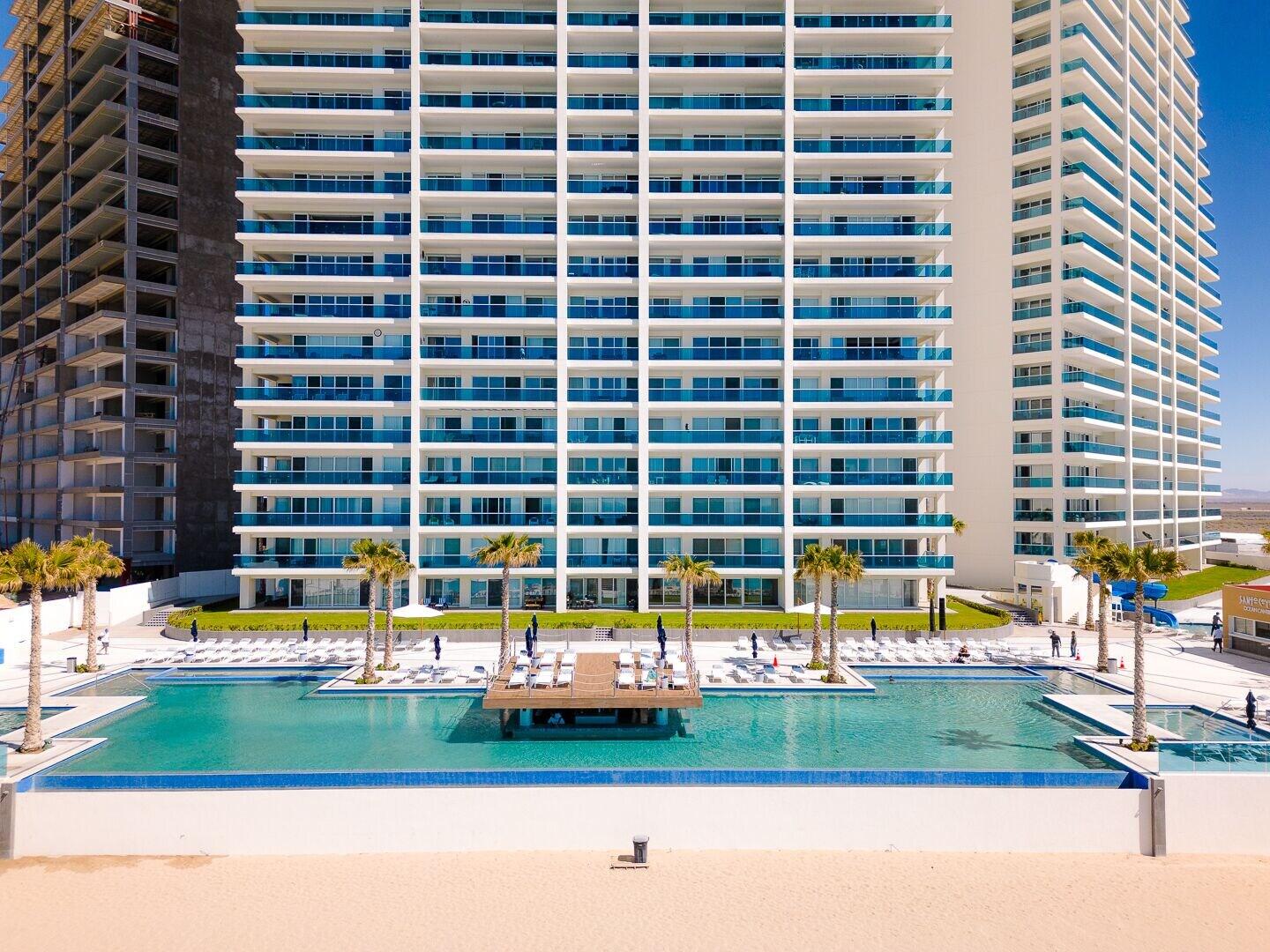 Vista Exterior Encantame Towers