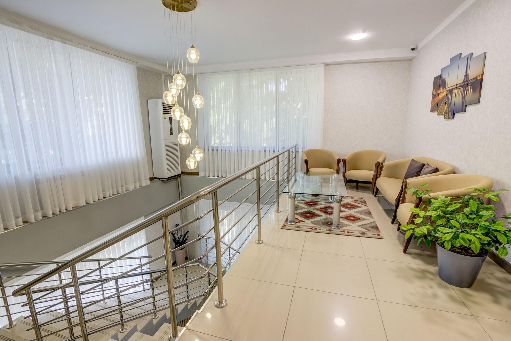 Varios Inter hotel hostel