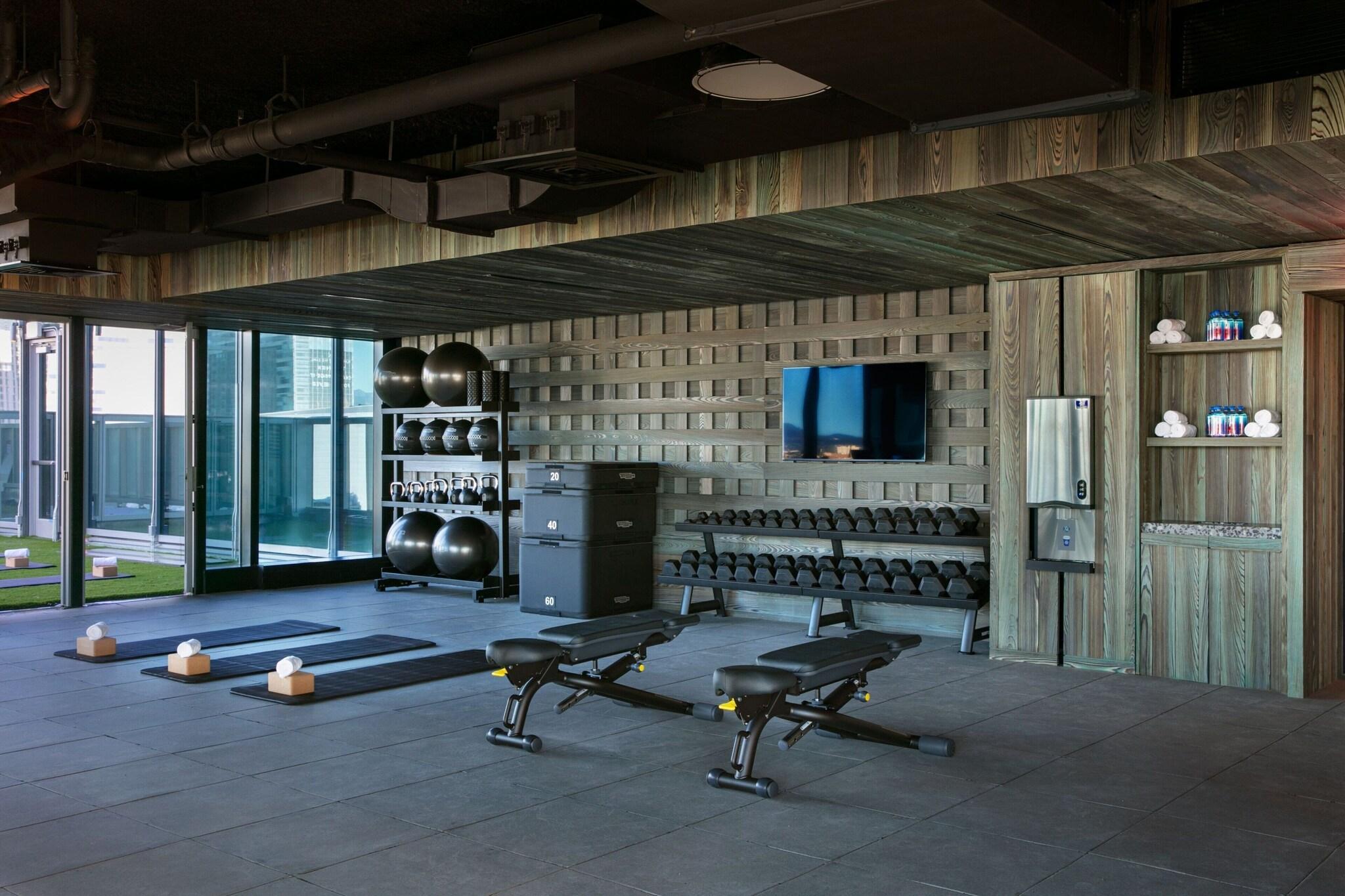 Gimnasio Moxy Downtown Los Angeles