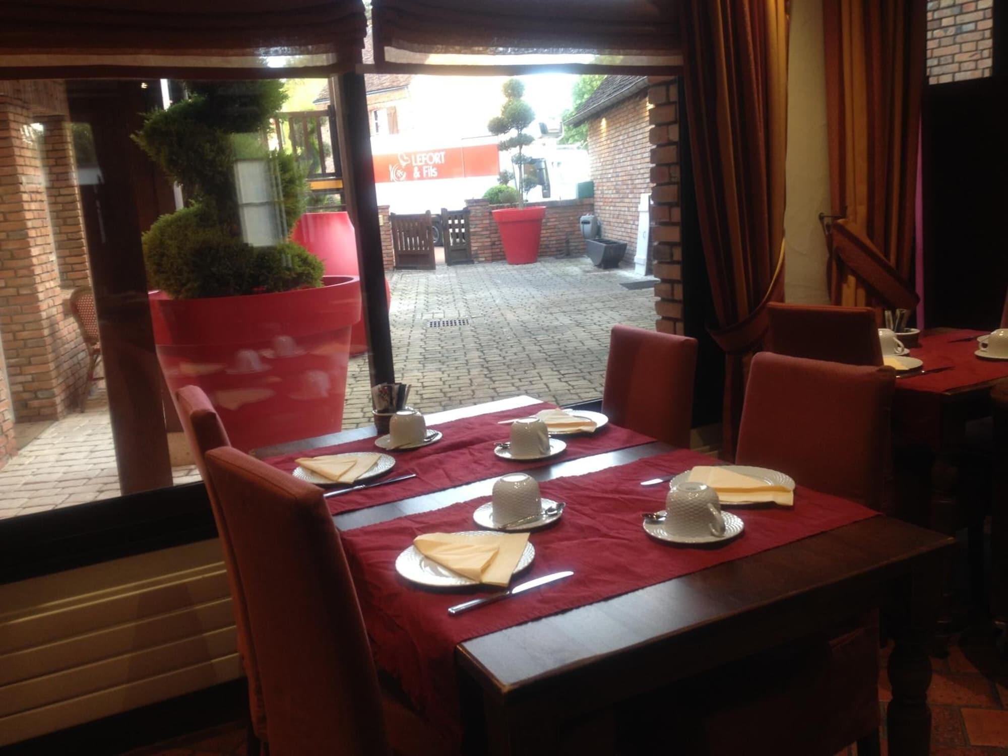 Restaurant Hotel Le Cheval Blanc