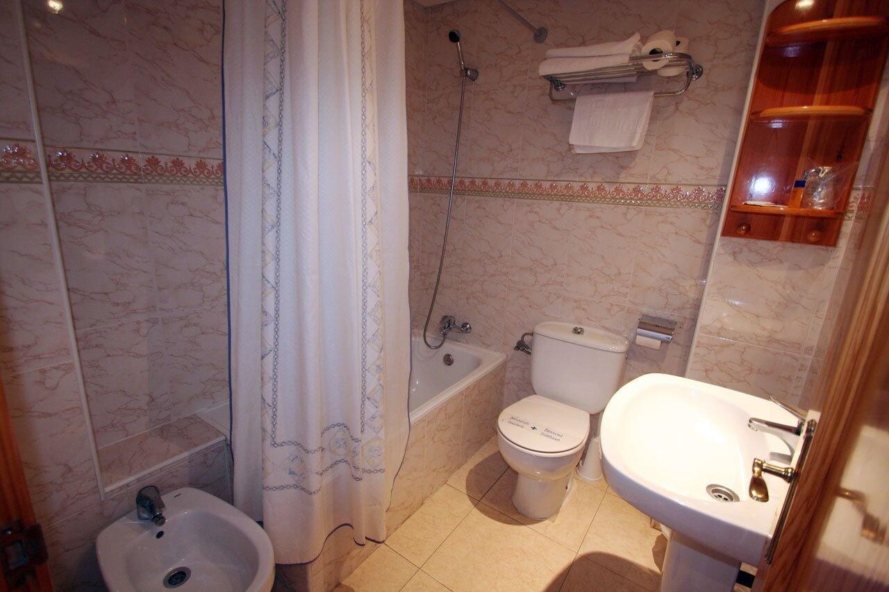 Equipamiento de Habitación Hostal Sol Bahia San José