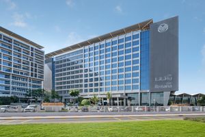Alojamiento - Park Rotana