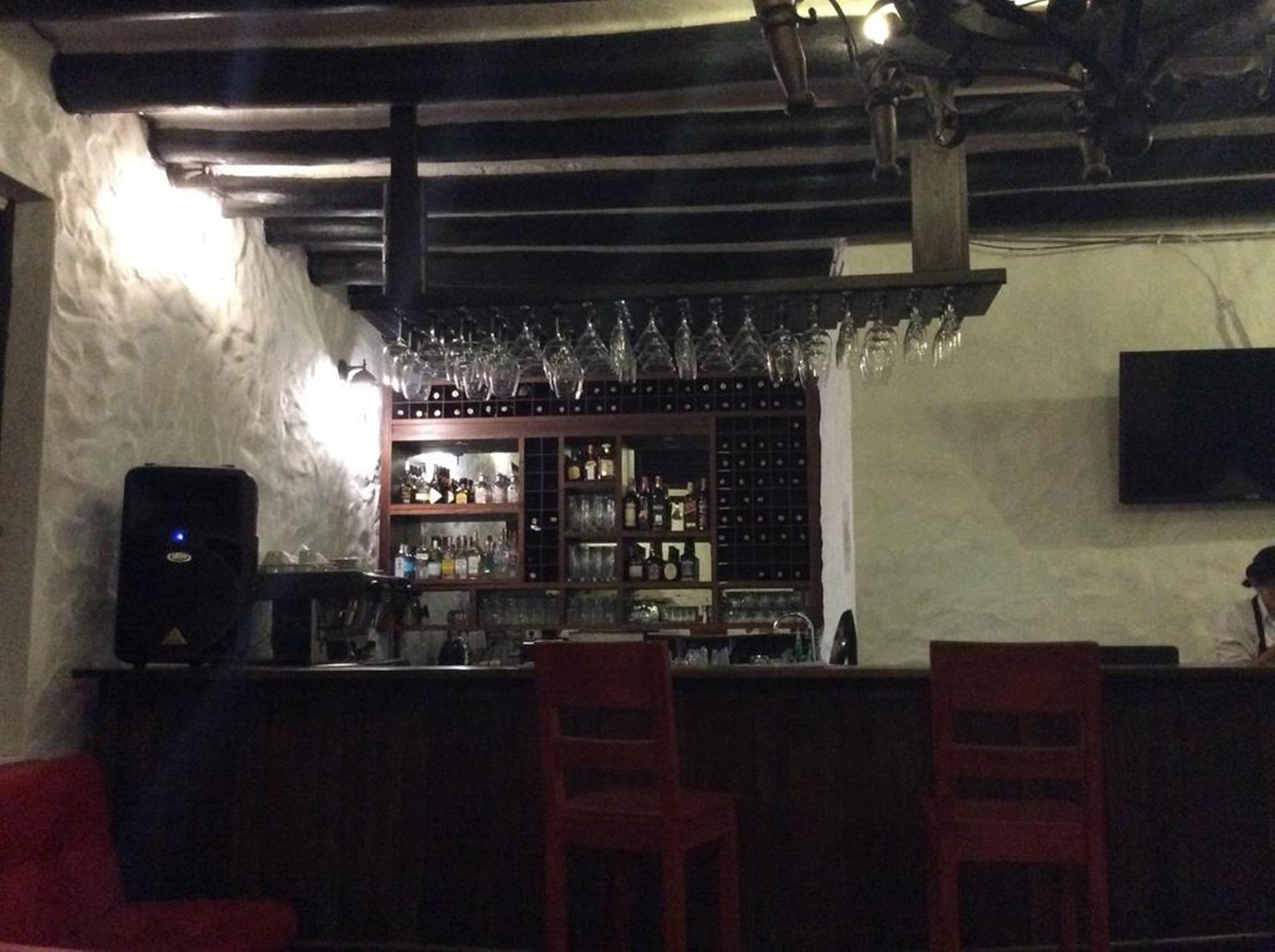 Bar/Salón Casona Quesada
