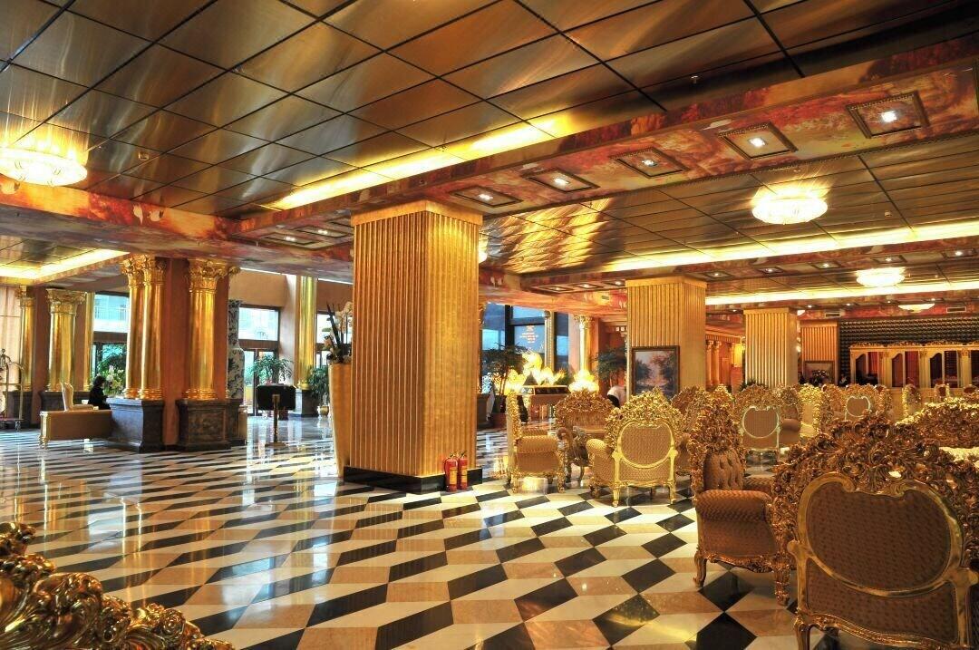 Vista Lobby Dubai seven star hotel Nanning