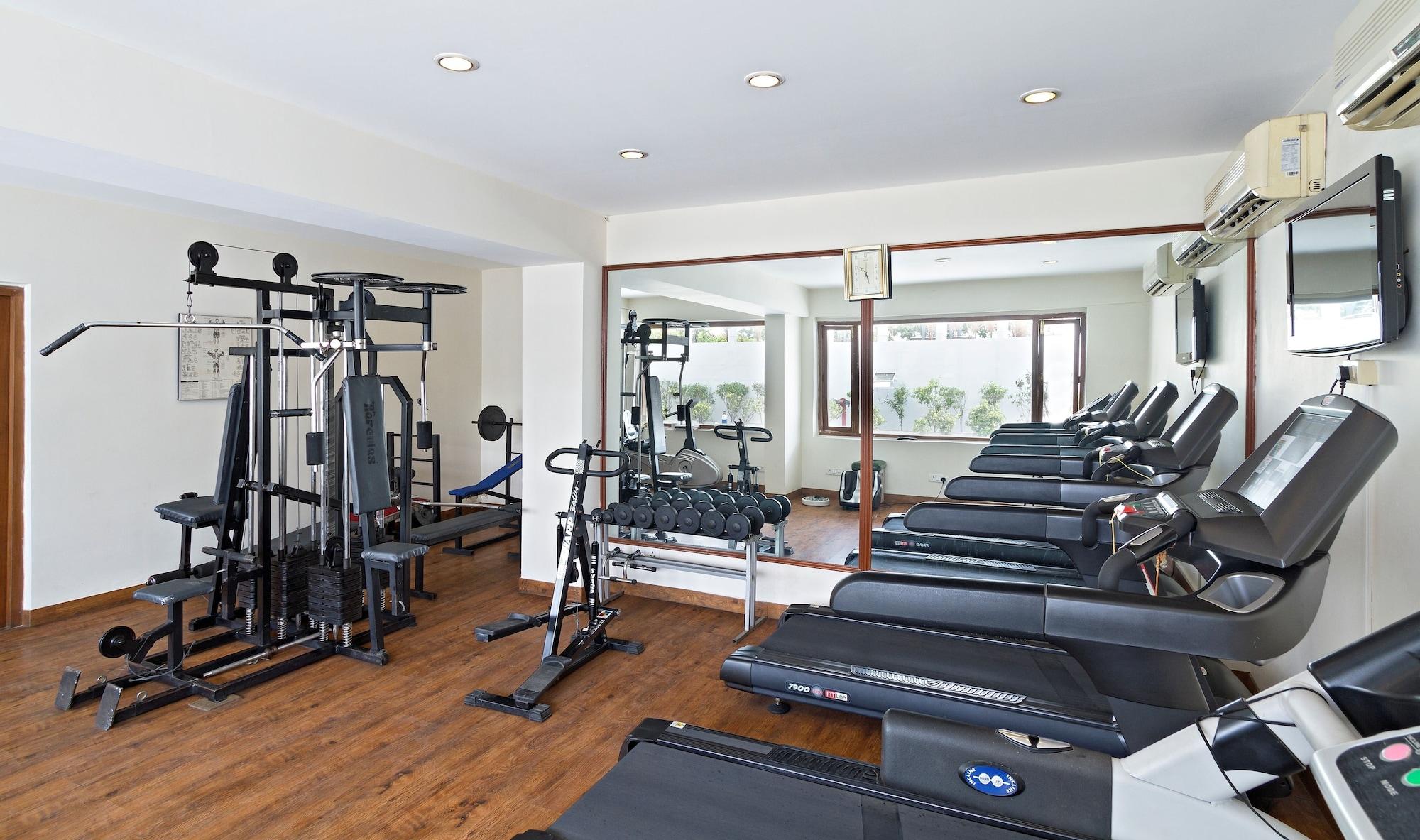 Gimnasio Clarks Avadh, Lucknow