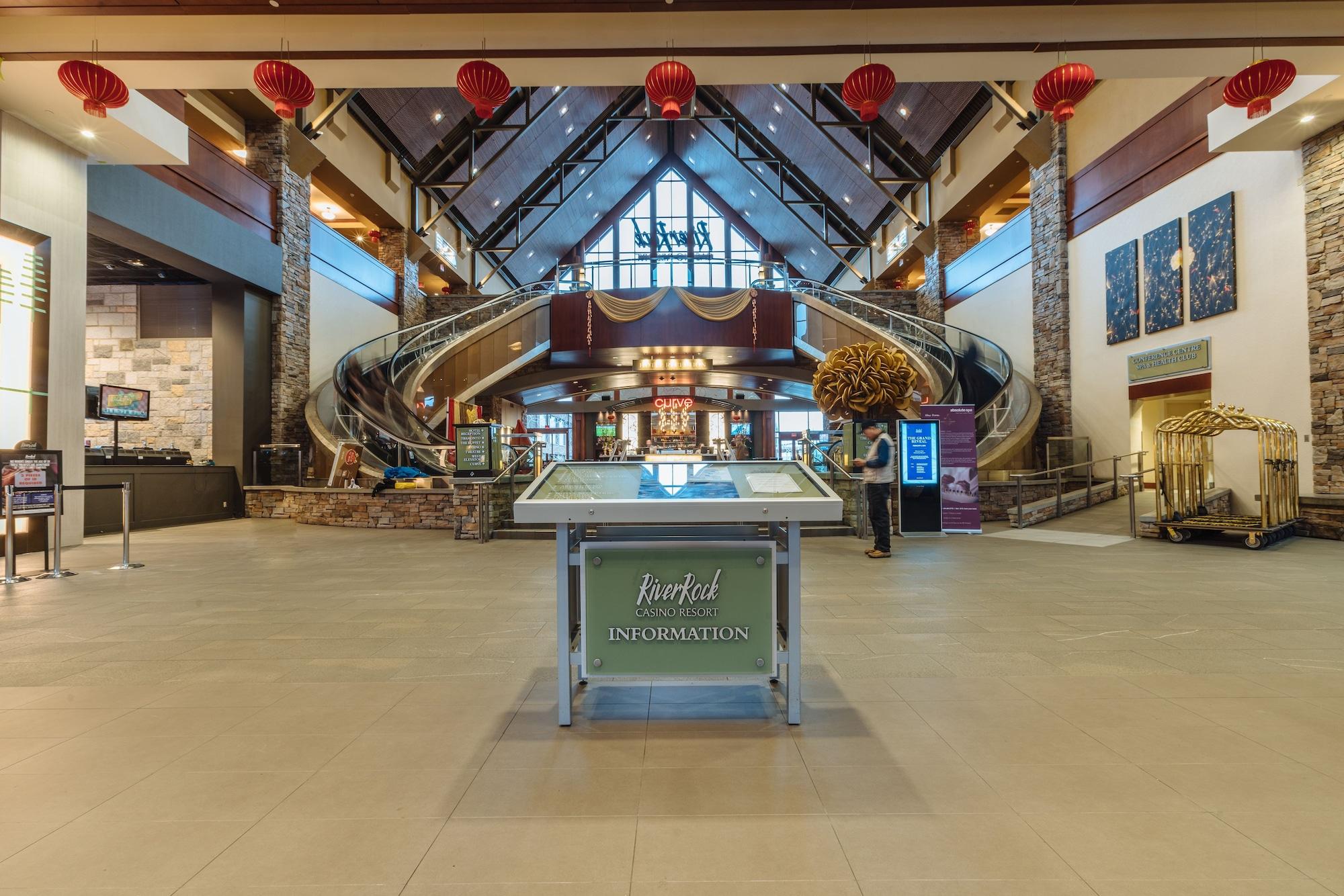 Vista Lobby River Rock Casino Resort