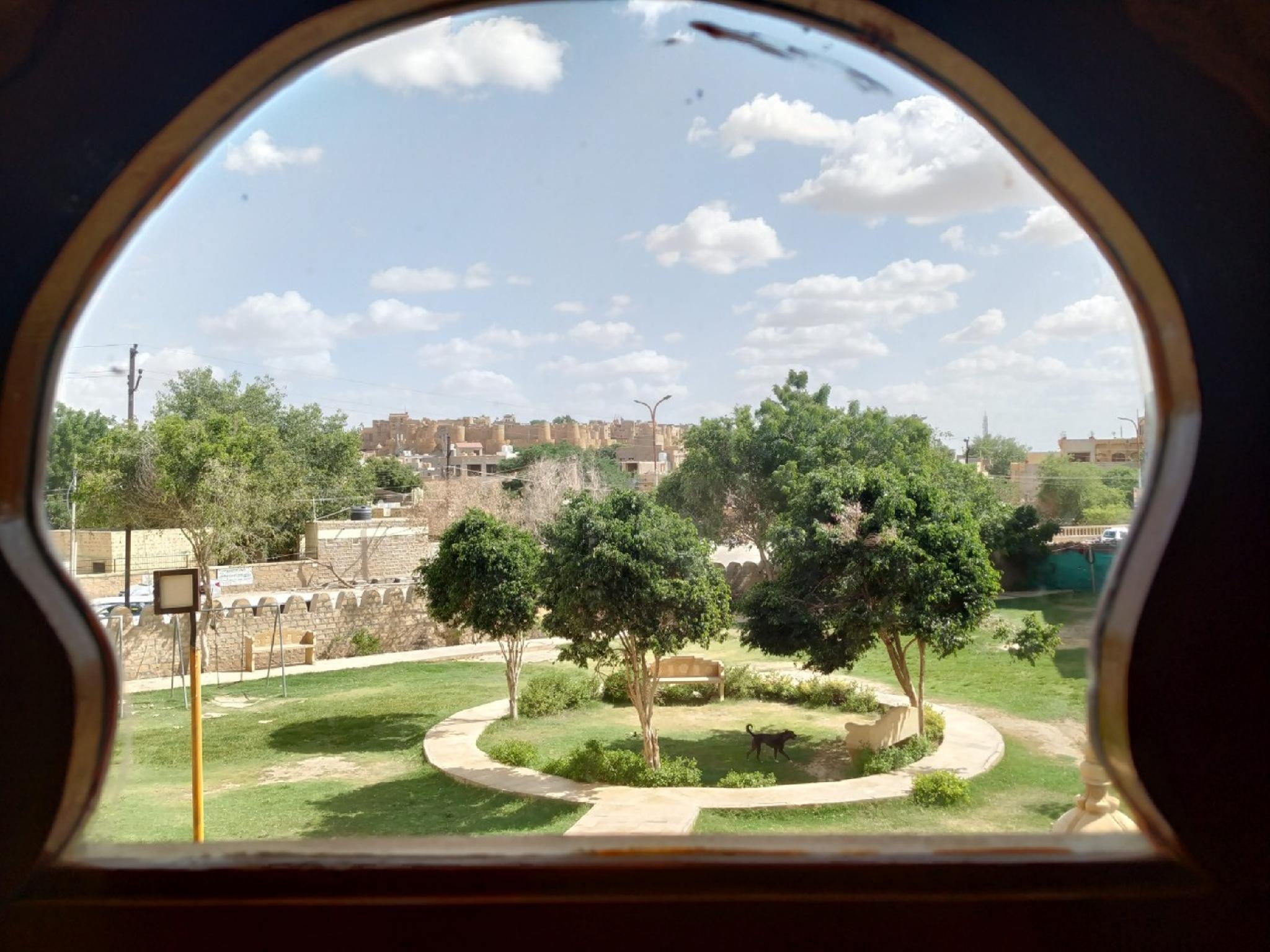 Vista Exterior Gaji Hotel