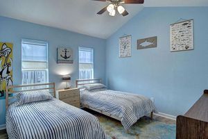 Alquiler Vacacional - Private Oasis on One Acre in Old Town Port A - Sleeps up to 14+. Pet's Ok.