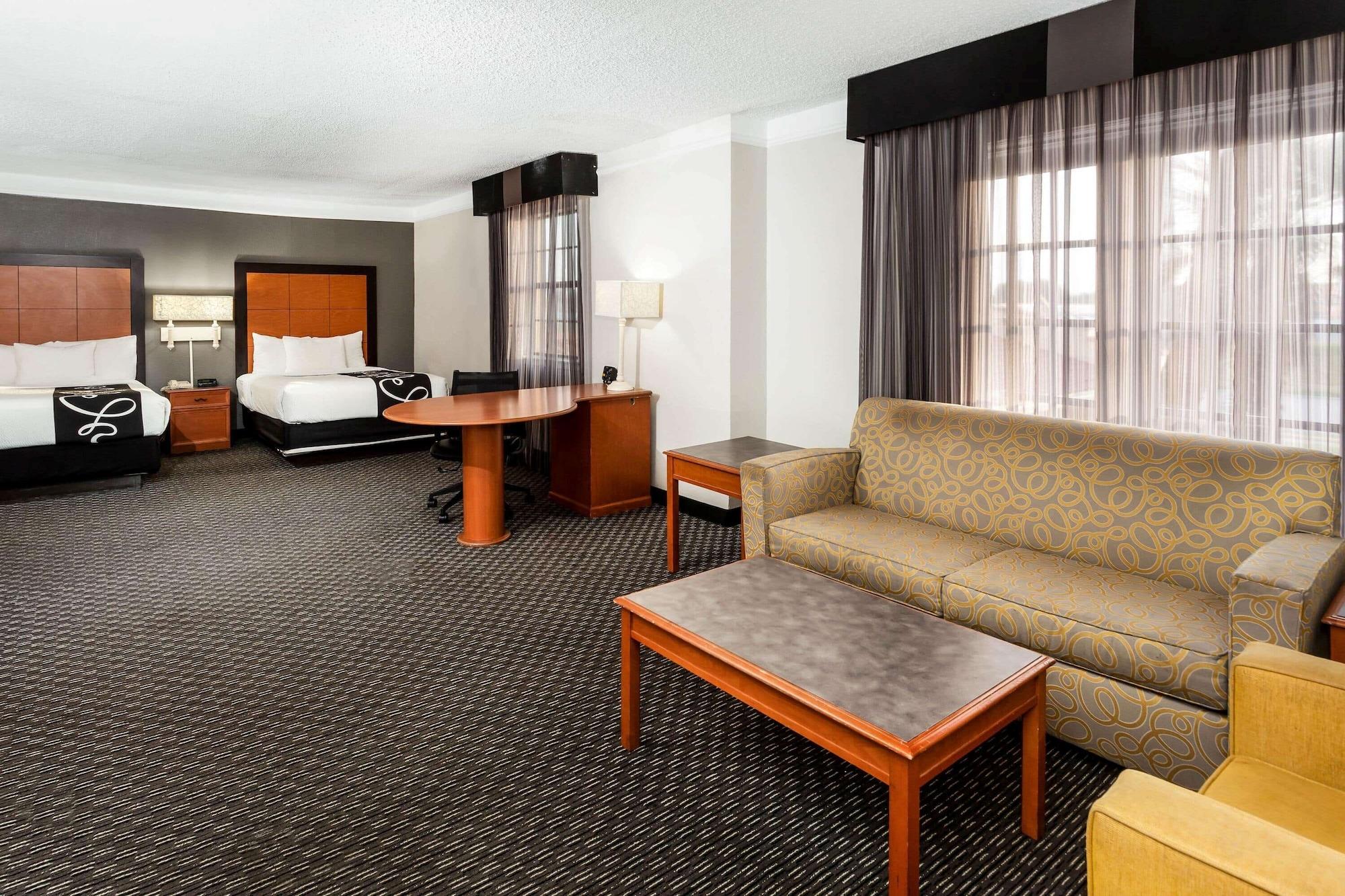 Habitación La Quinta Inn by Wyndham Laredo I-35
