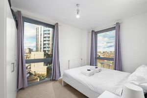 Alquiler Vacacional - Cozy Modern 3 Bed 2 Bath Flat in East London . Family & Pet-freindly