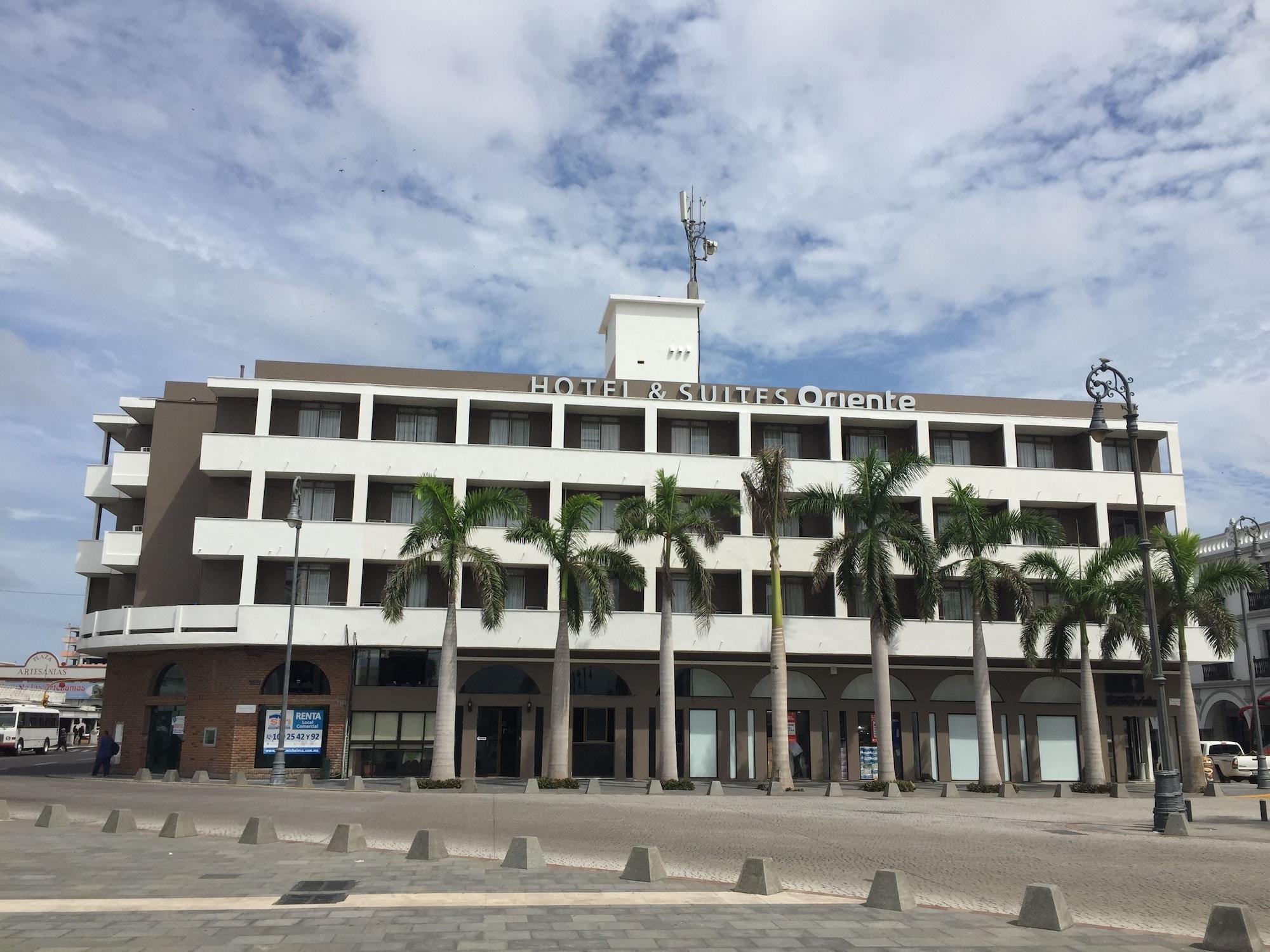 Vista Exterior Hotel Oriente