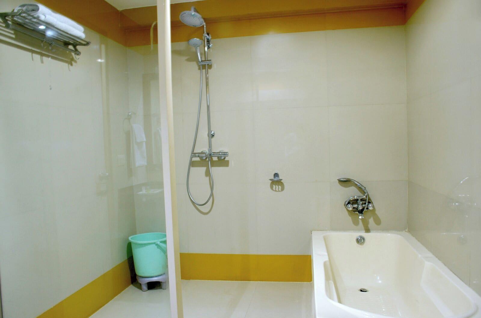 Equipamiento de Habitación Hotel Heeralal Bikaner